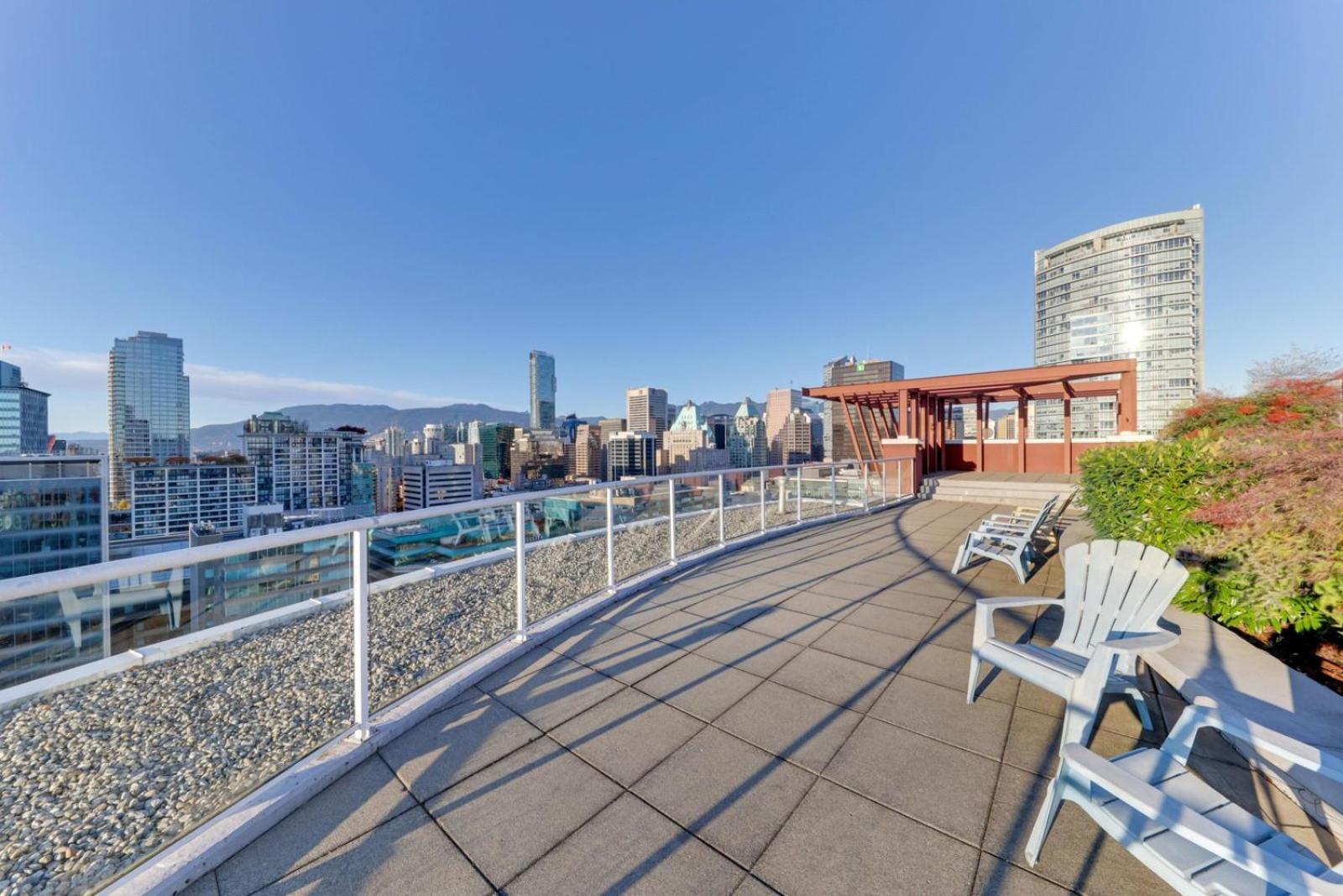 Apartment Loft In Downtown With Free Parking