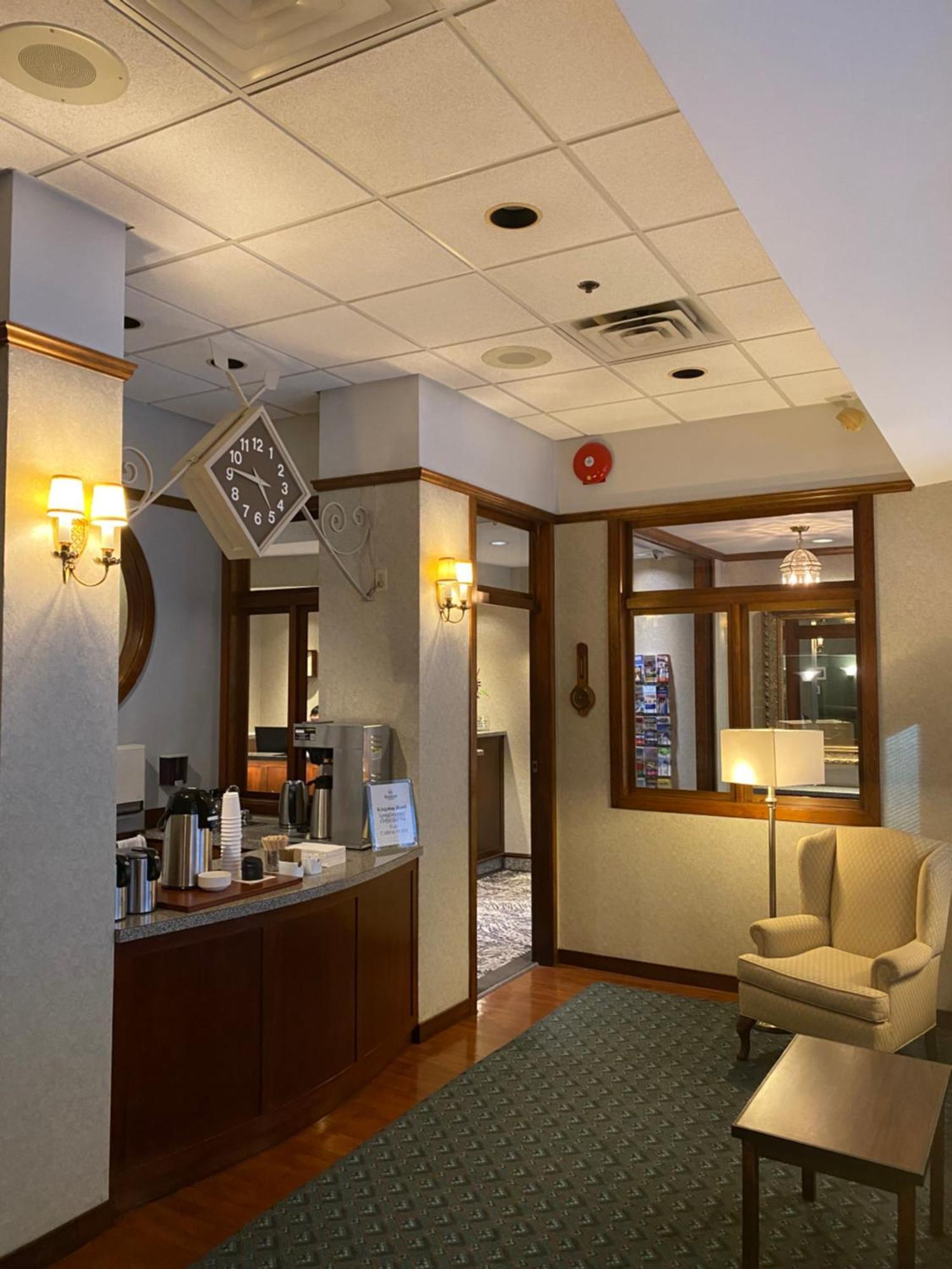 Kingston Hotel Vancouver