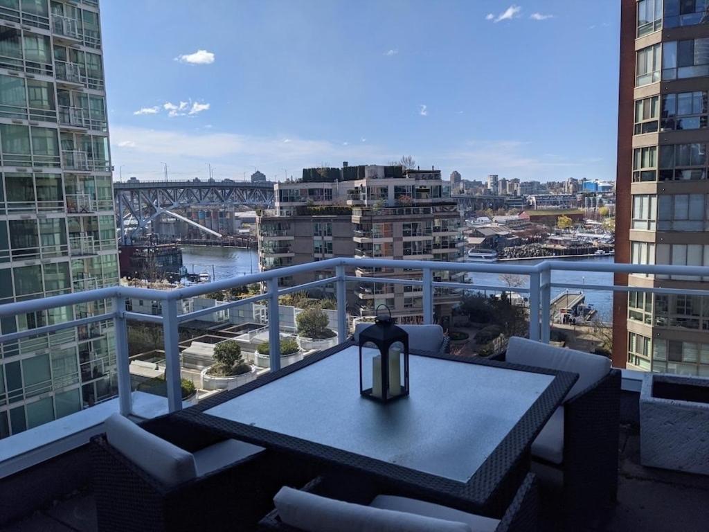 Penthouses Of Ave Apartment