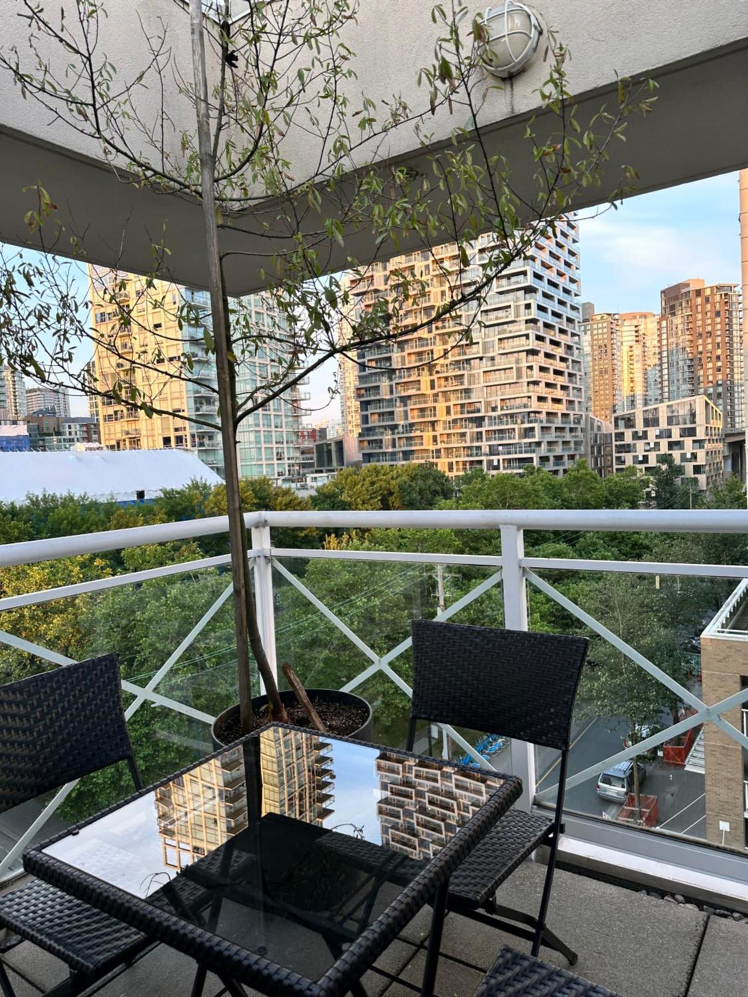 Apartment Penthouses Of Ave *