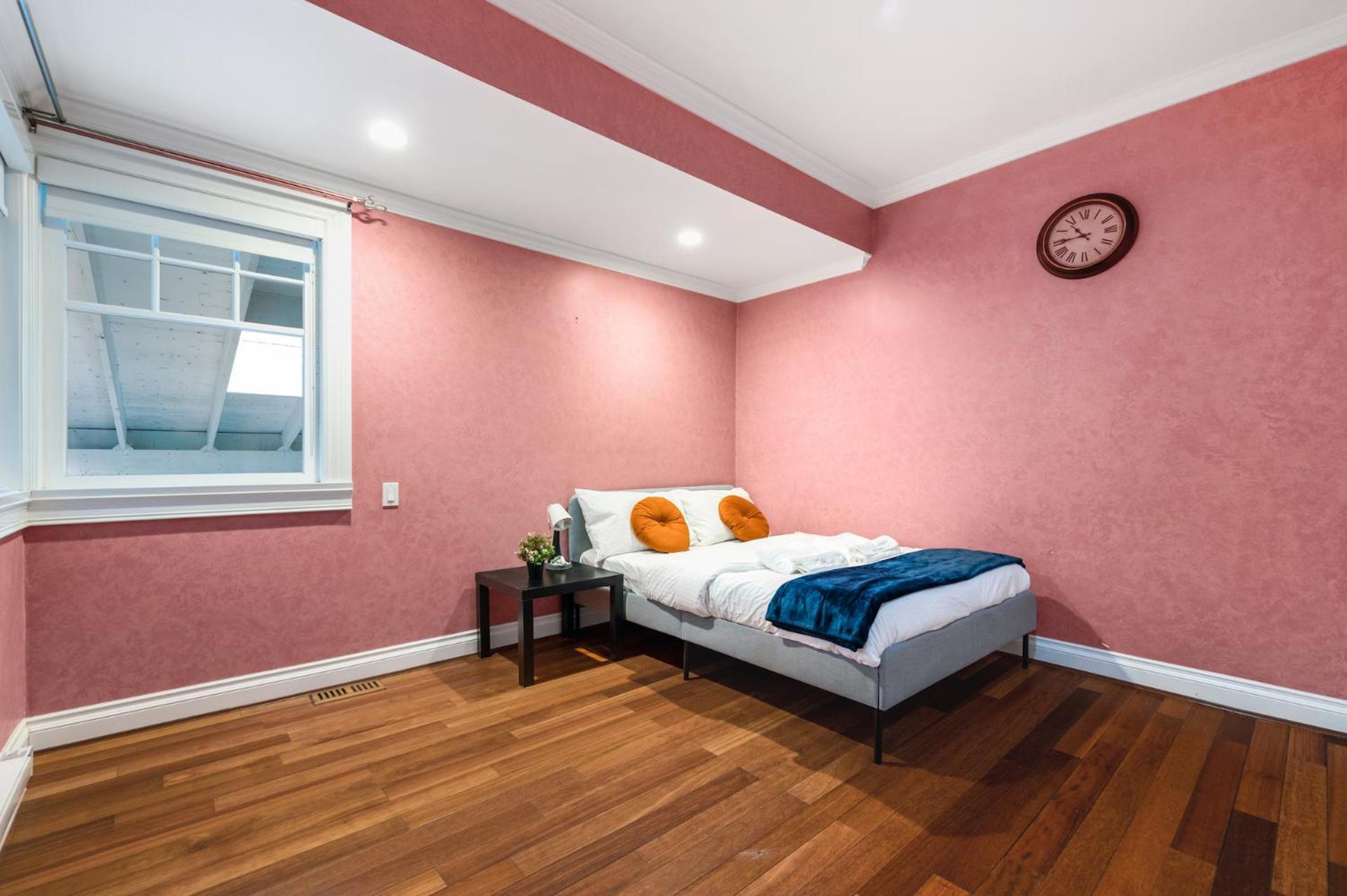 Charming Retreat On Cypress Street, Your Away From Vancouver