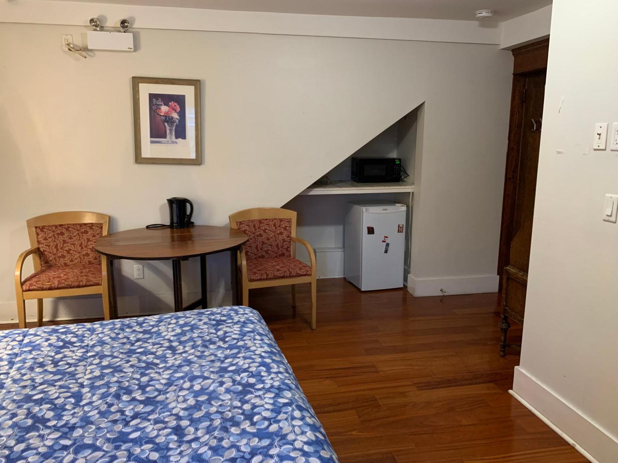 Manor Guest house Vancouver