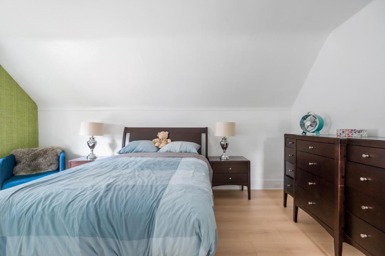 Ferienhaus Charming Garden Retreat In Prime Van Location Vancouver