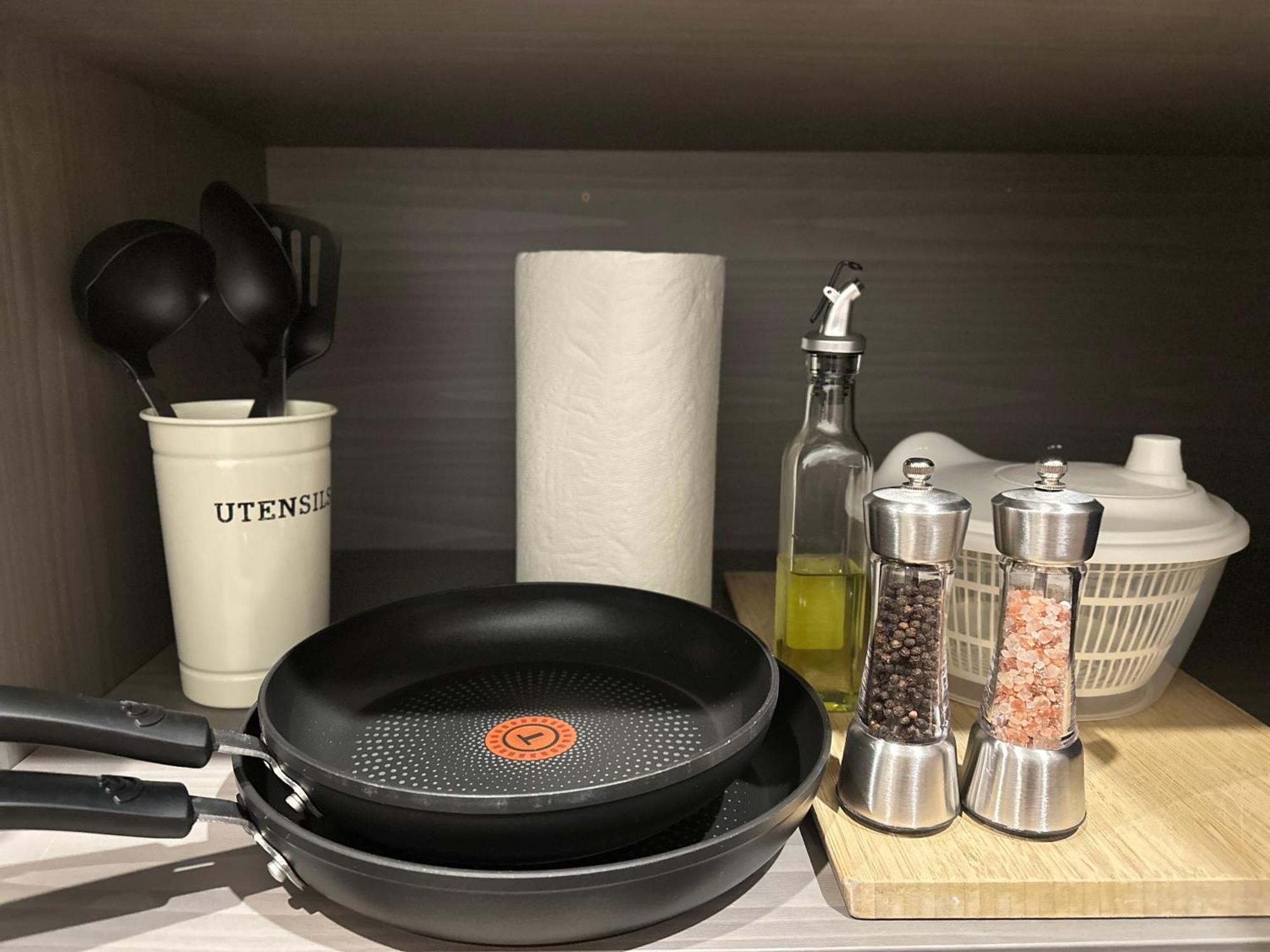 Gasthof Modern New Private Bathroom Suite, 8mins To Ubc& 15mins To Downtown Vancouver