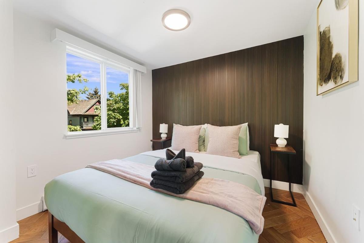 Stylish 2br In West End Dt With Free Parking *