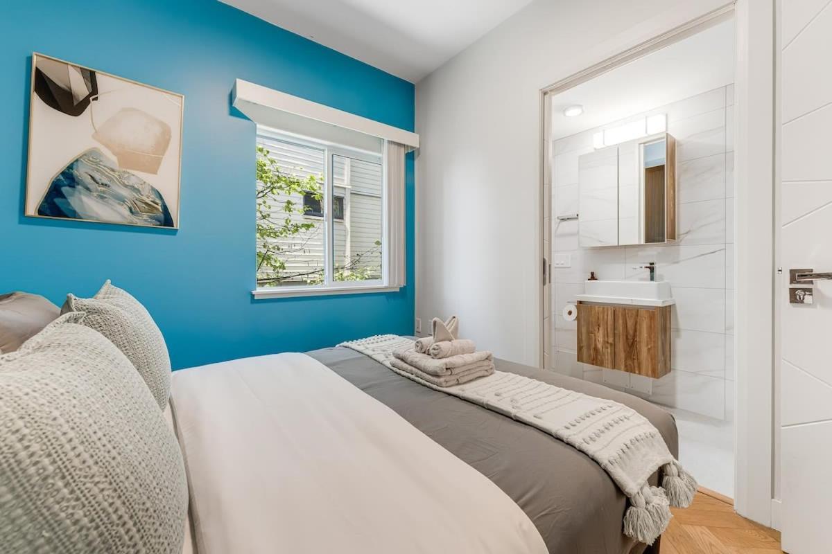 Stylish 2br In West End Dt With Free Parking