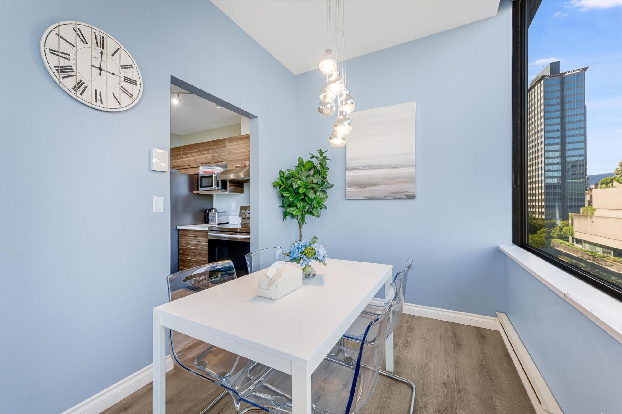 Location Downtown Chic Apartment Vancouver
