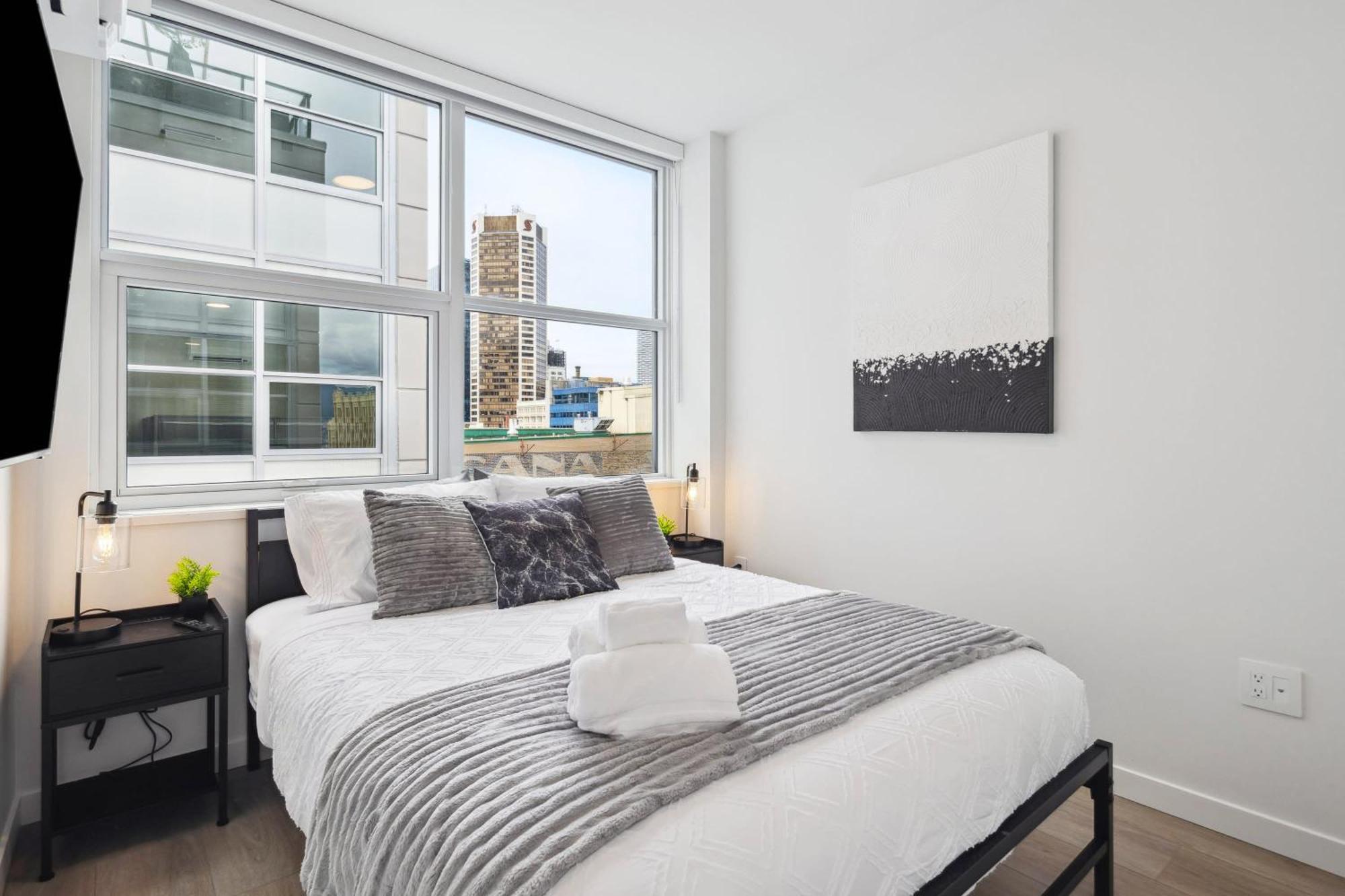 Apartment Brand New In Downtown Vancouver