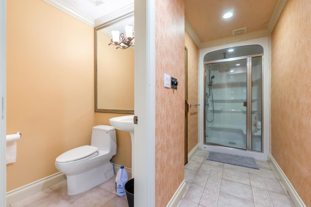 Charming Retreat On Cypress Street, Your Away From