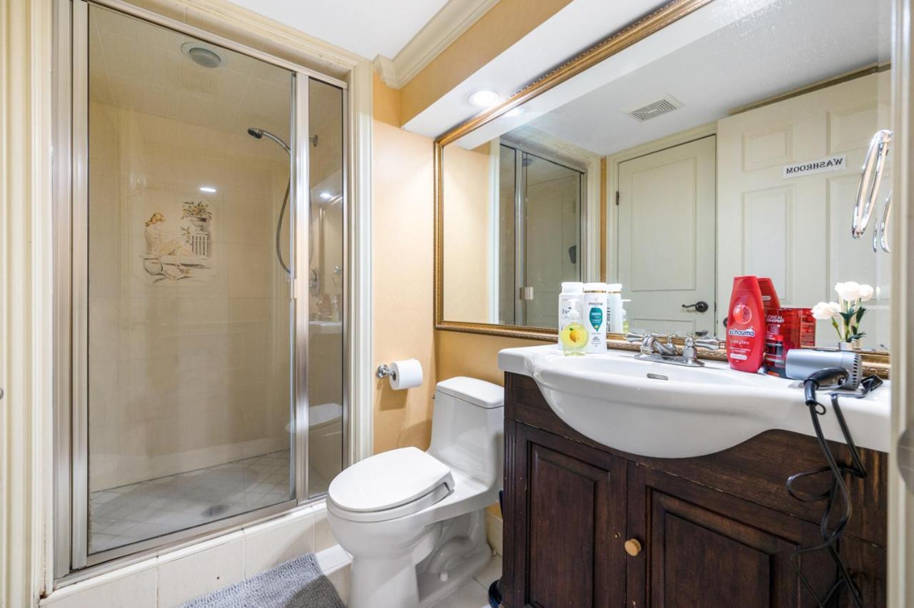 Gasthof Charming Retreat On Cypress Street, Your Away From Vancouver