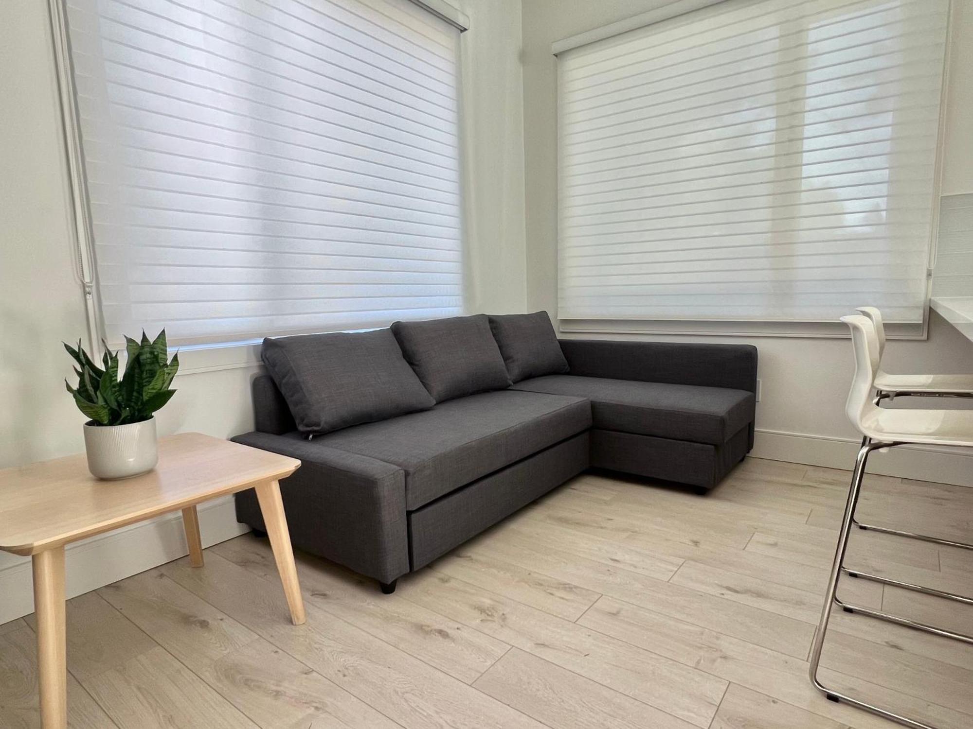 Holiday home Brand New Modern Laneway House Vancouver