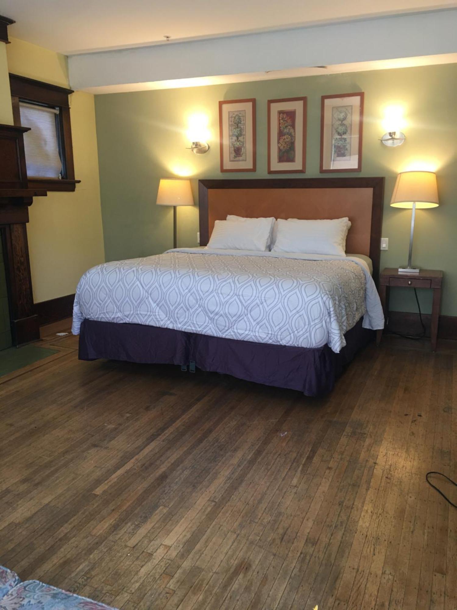 Guest house Linda Vancouver