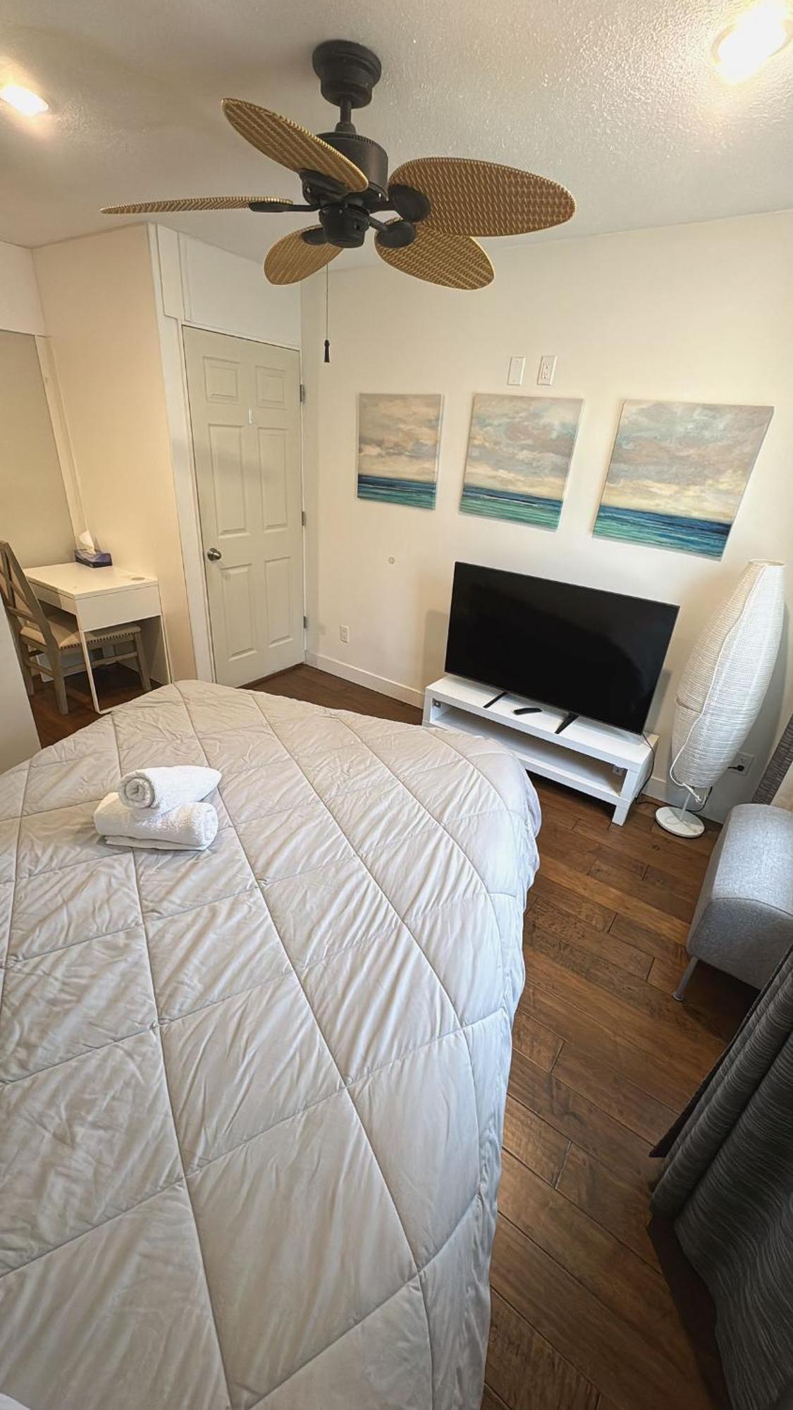 5 Mins Walk To Skytrain Station Villa