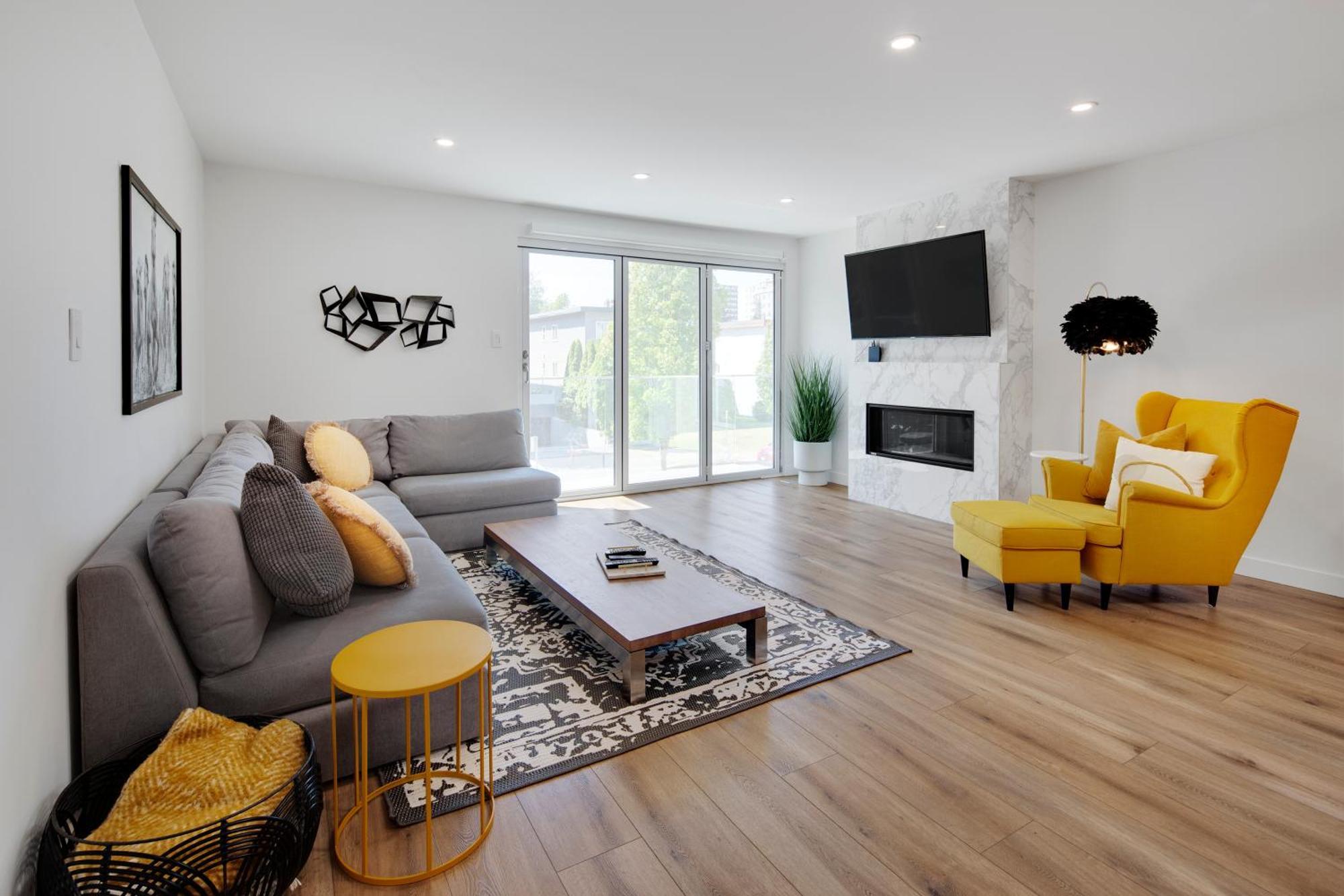 Three Bedroom On The Edge Of Downtown With Ac Apartment *