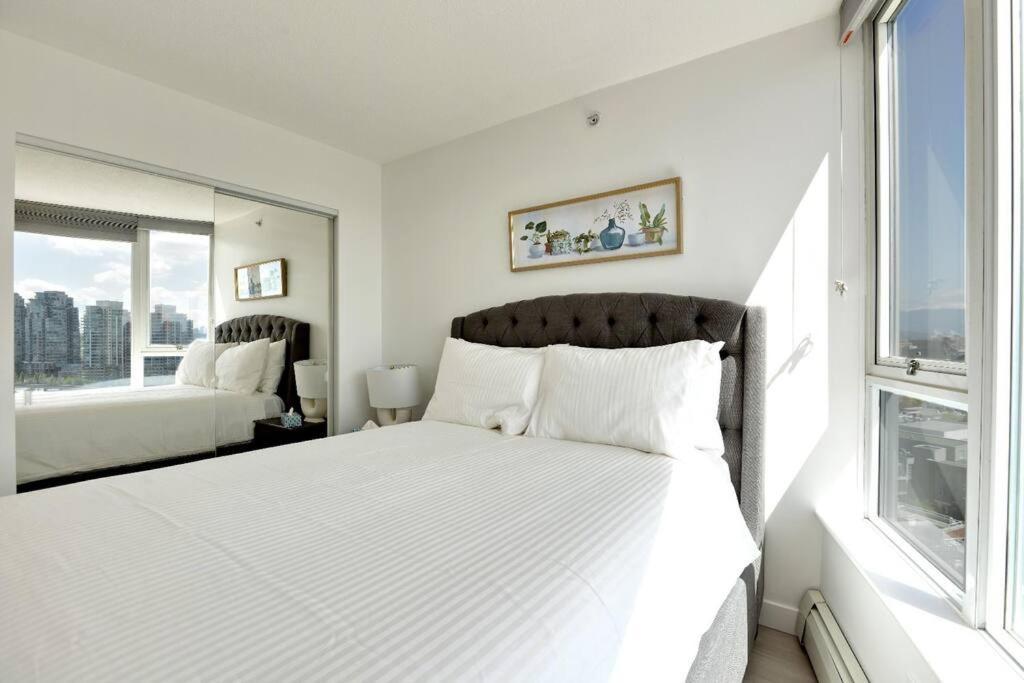 Luxary Downtown With Free Parking Vancouver