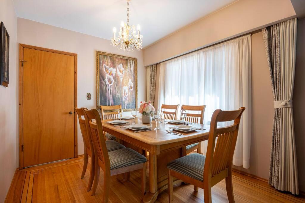 Romantic Getaway Near The Heart Of Holiday home *