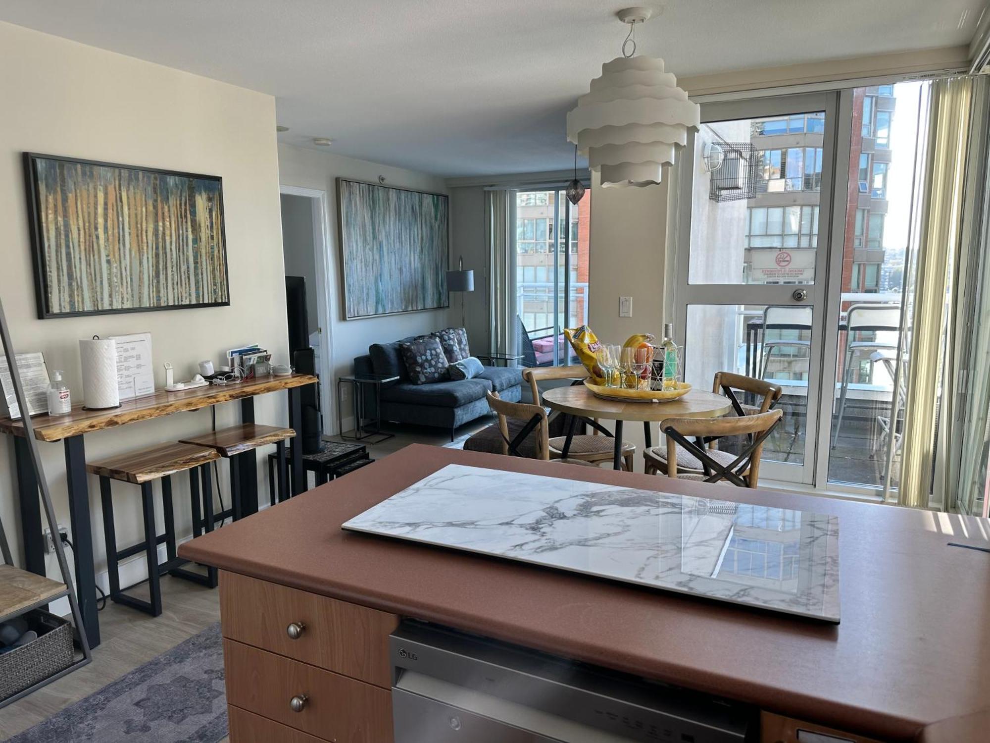 Penthouses Of Ave