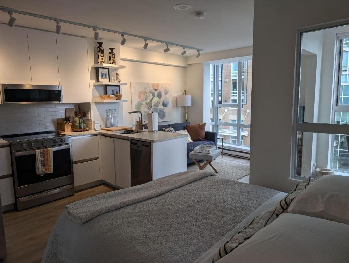 Penthouses Of Ave *