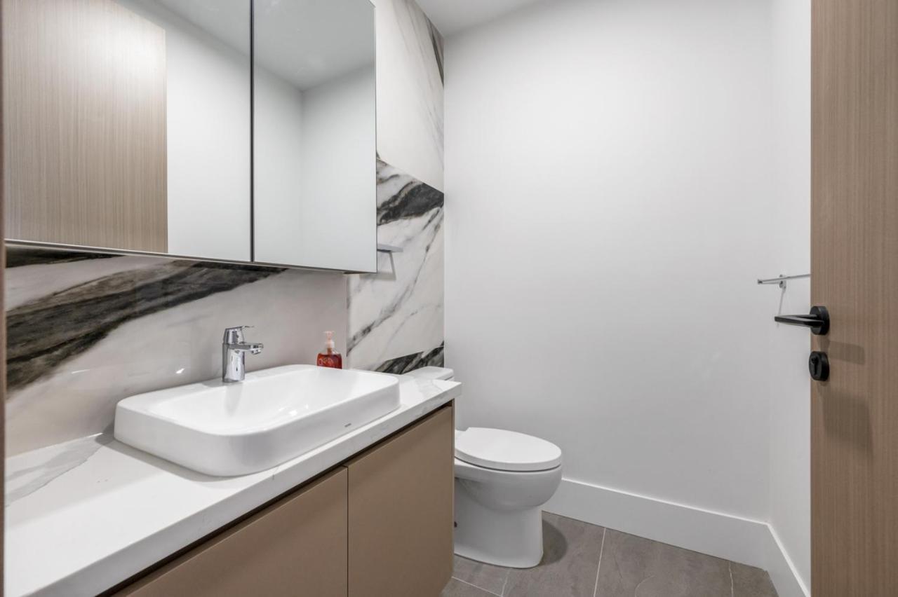 Holiday home Stylish Retreat In Van's Prime Location *