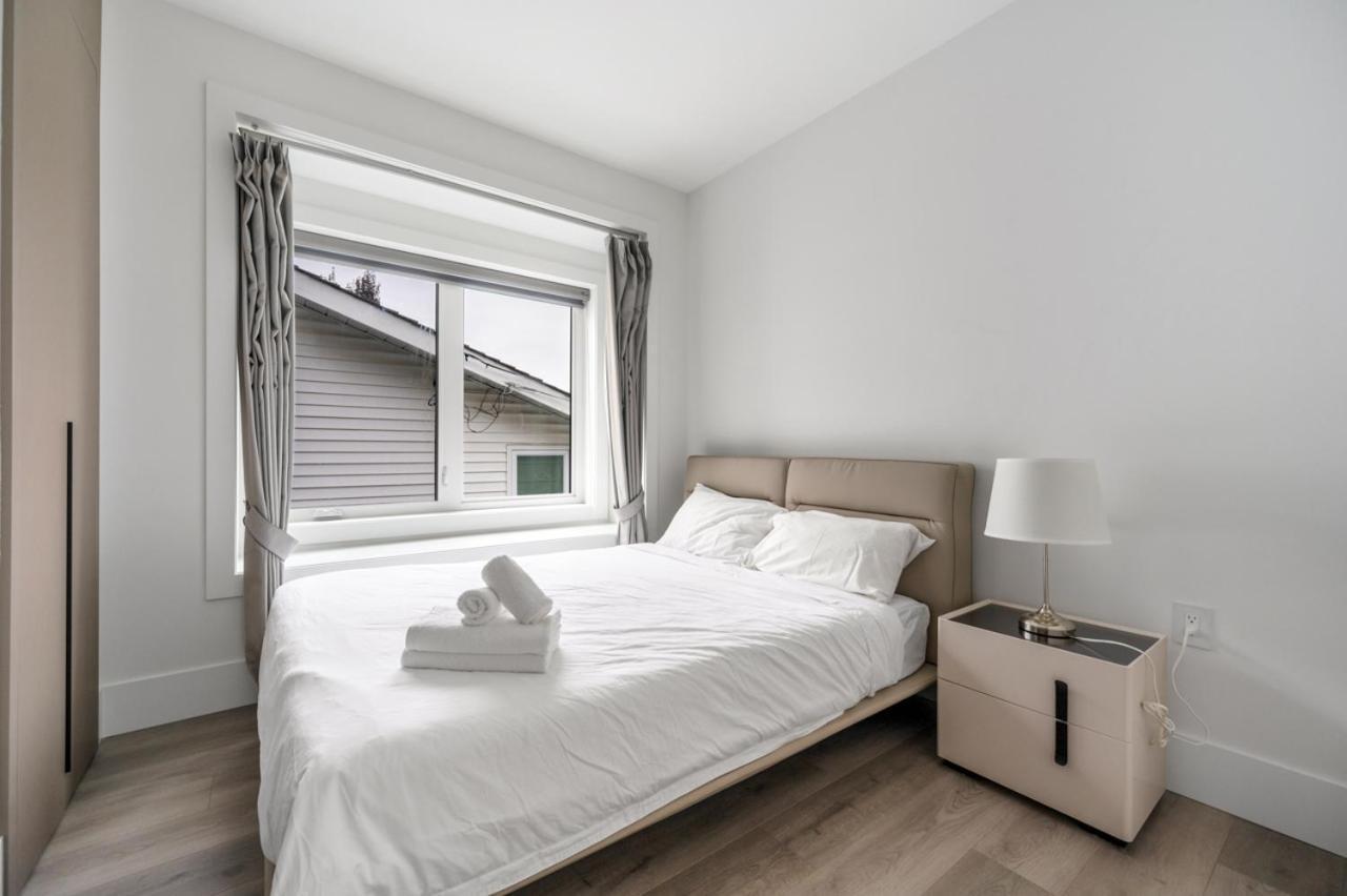 Holiday home Stylish Retreat In Van's Prime Location