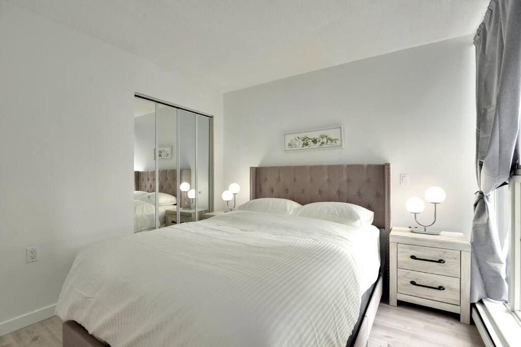 Luxury In Downtown With View