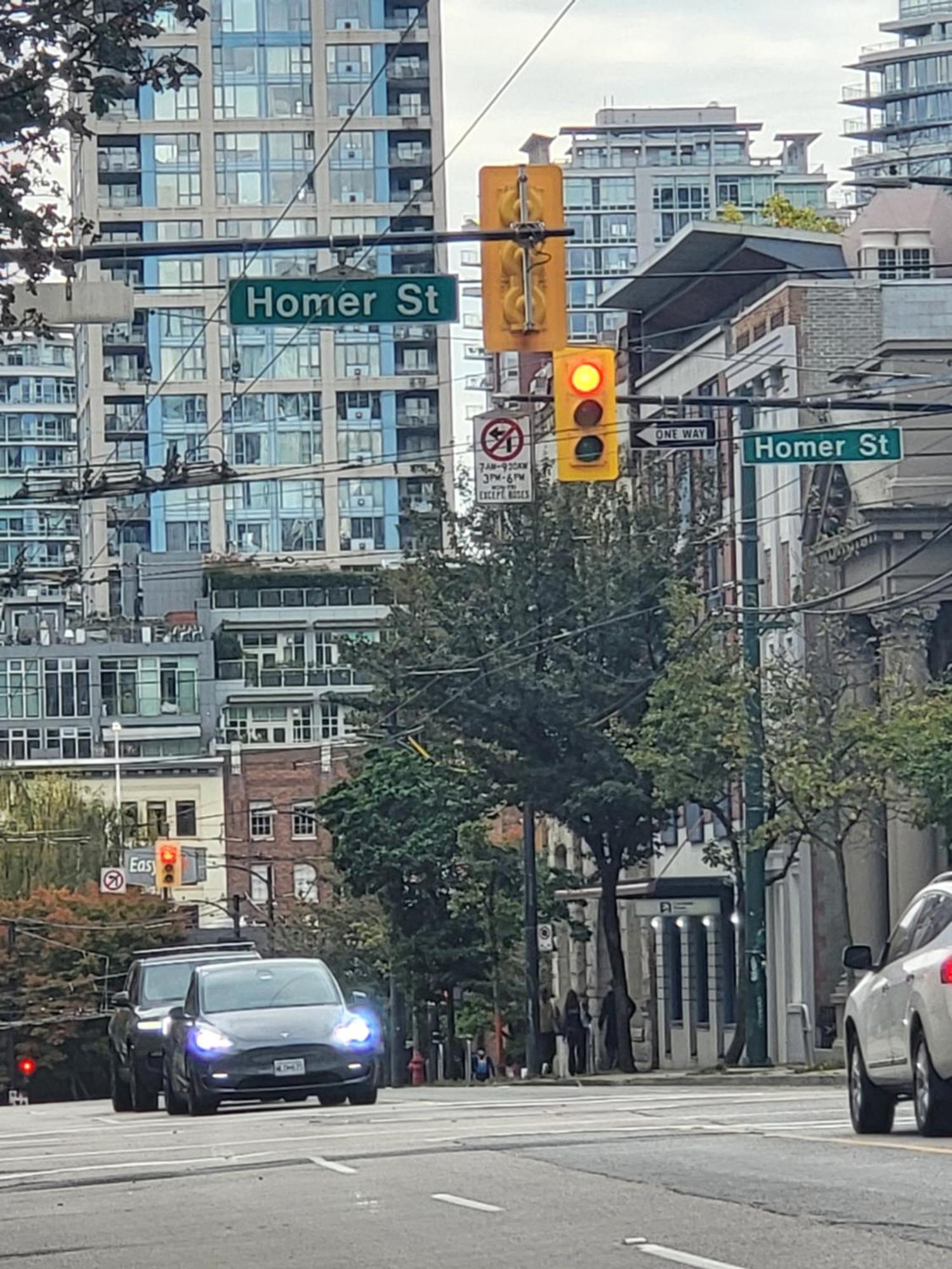 Downtown Center Silverstone Tower I And Ii Long-term Only Your Second In Apartment Vancouver