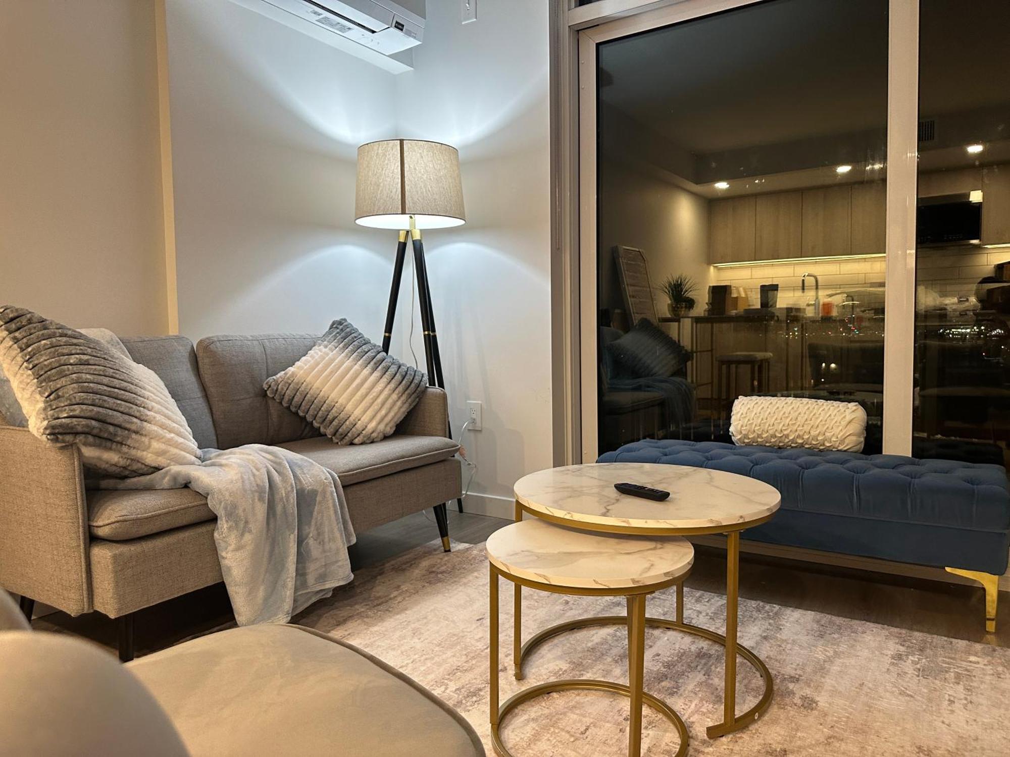 Apartment Downtown Center Silverstone Tower I And Ii Long-term Only Your Second In