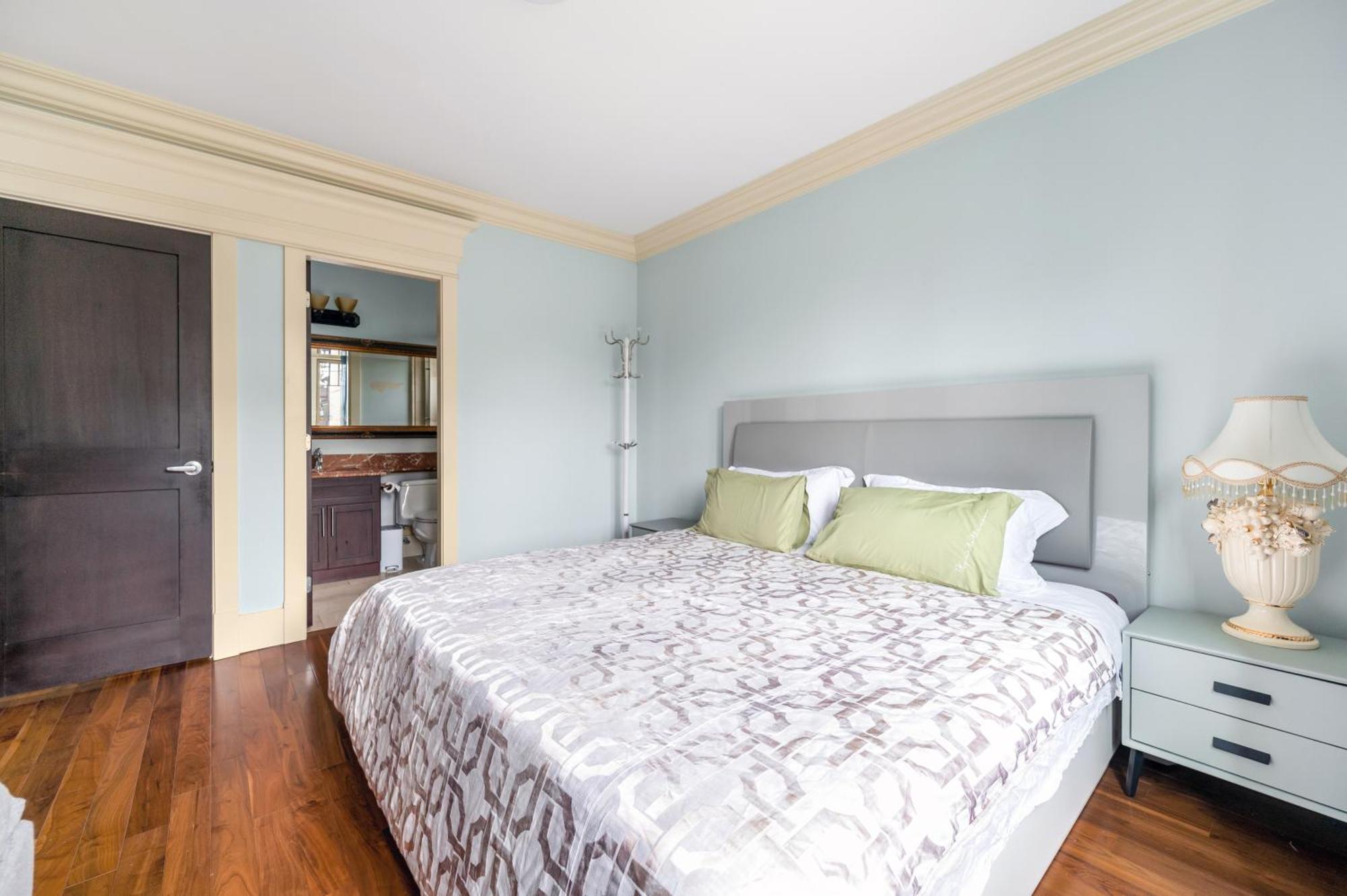 Villa Joveguesthouse *