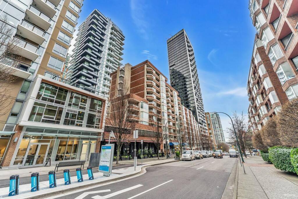Beautiful Two Beds With Free Parking * Vancouver