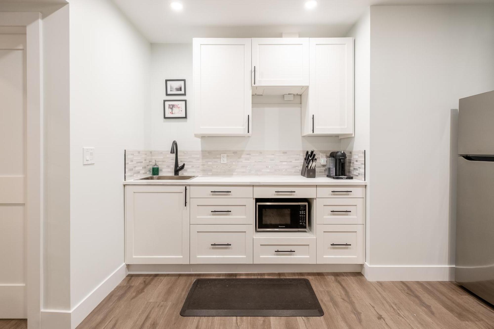 Vancouver Central Green Studio Guest house *