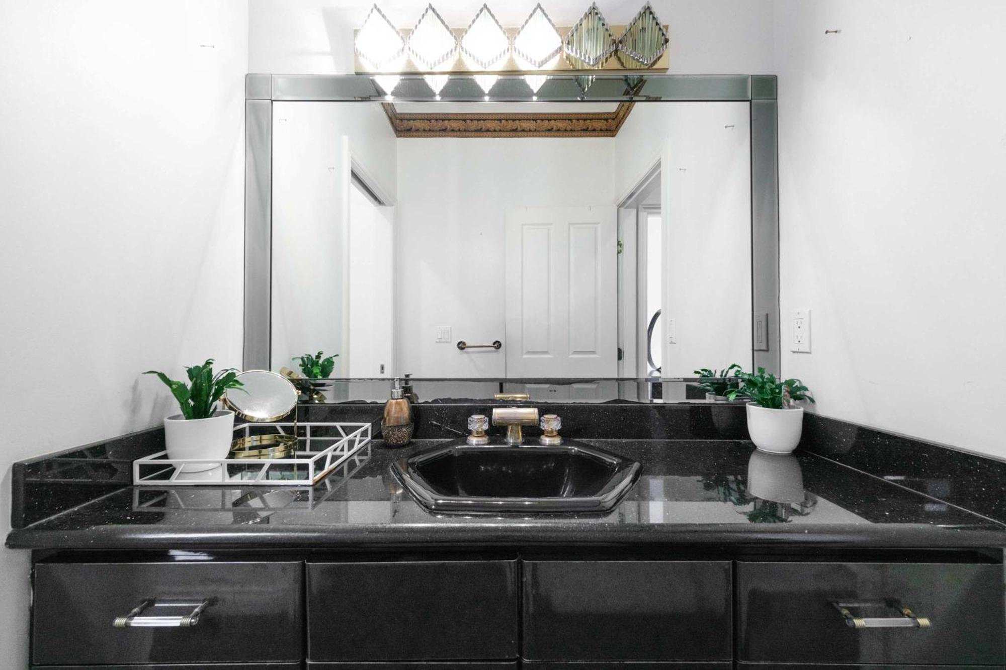 Private With Shared Washroom In Homestay Ferienhaus Vancouver