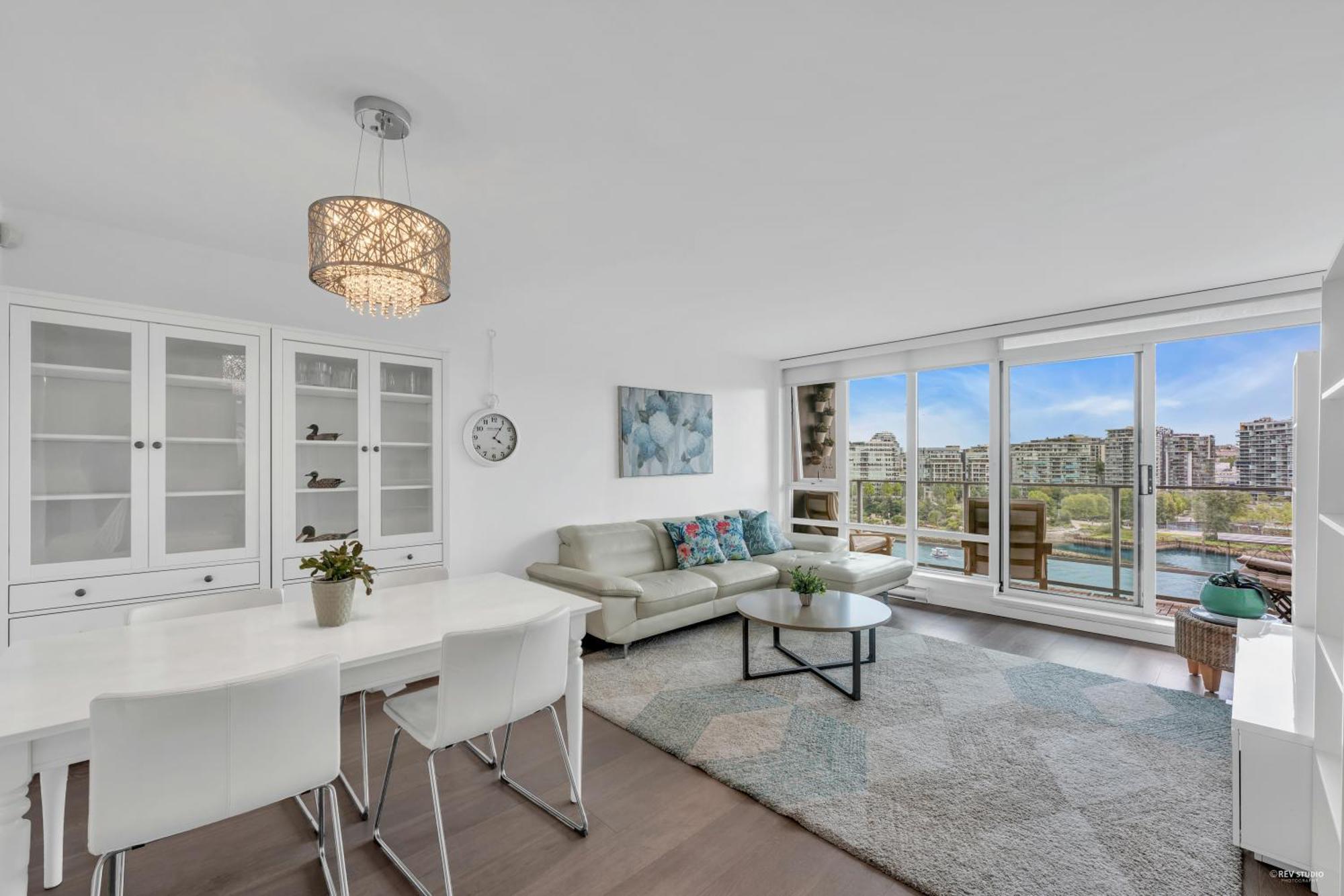 Location Downtown Chic Apartment