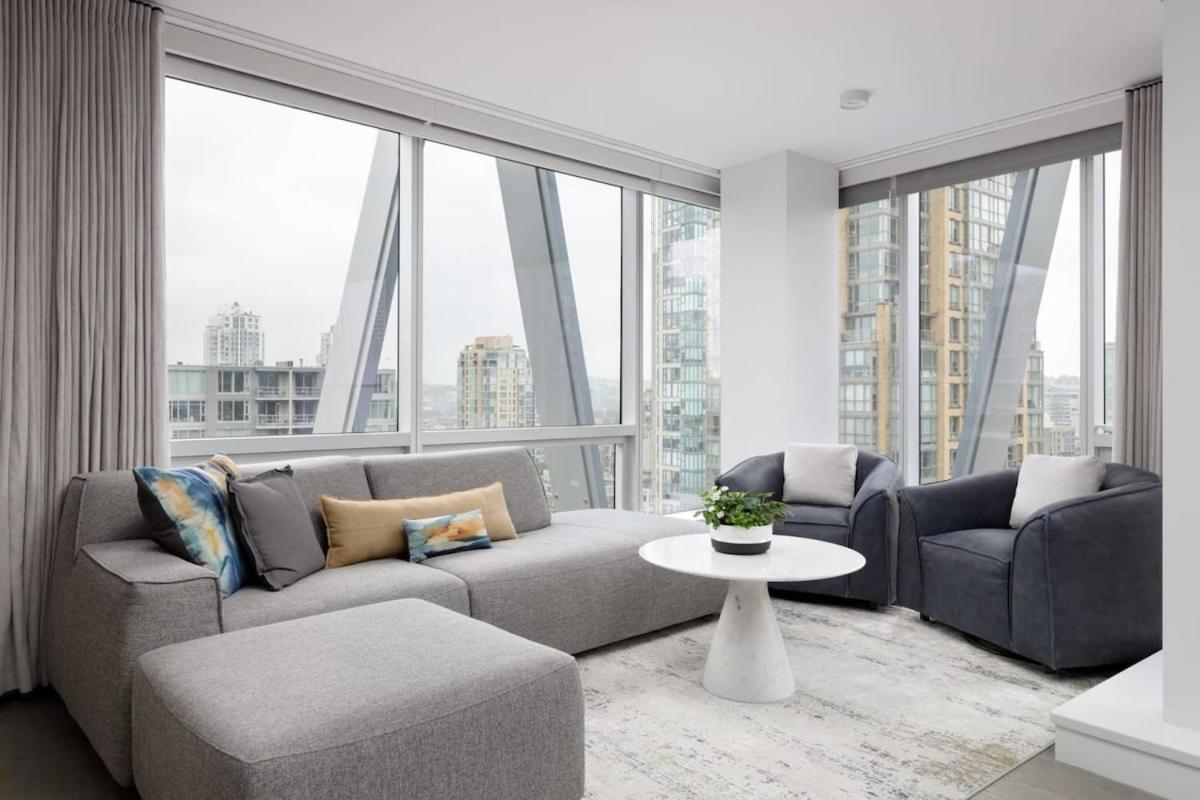Amazing 3br Right In The Heart Of Yaletown Vancouver