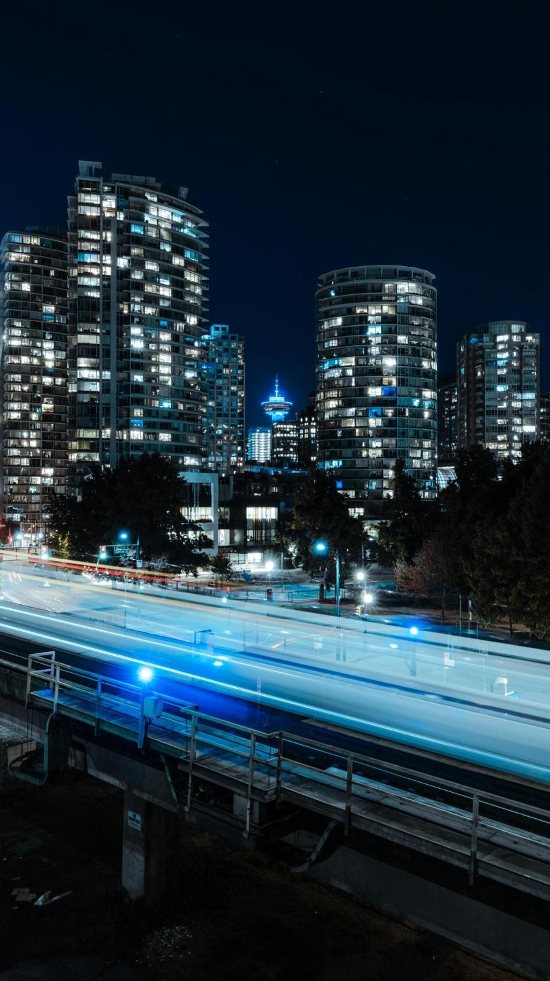 Retreat With Views In The Heart Of Downtown Vancouver
