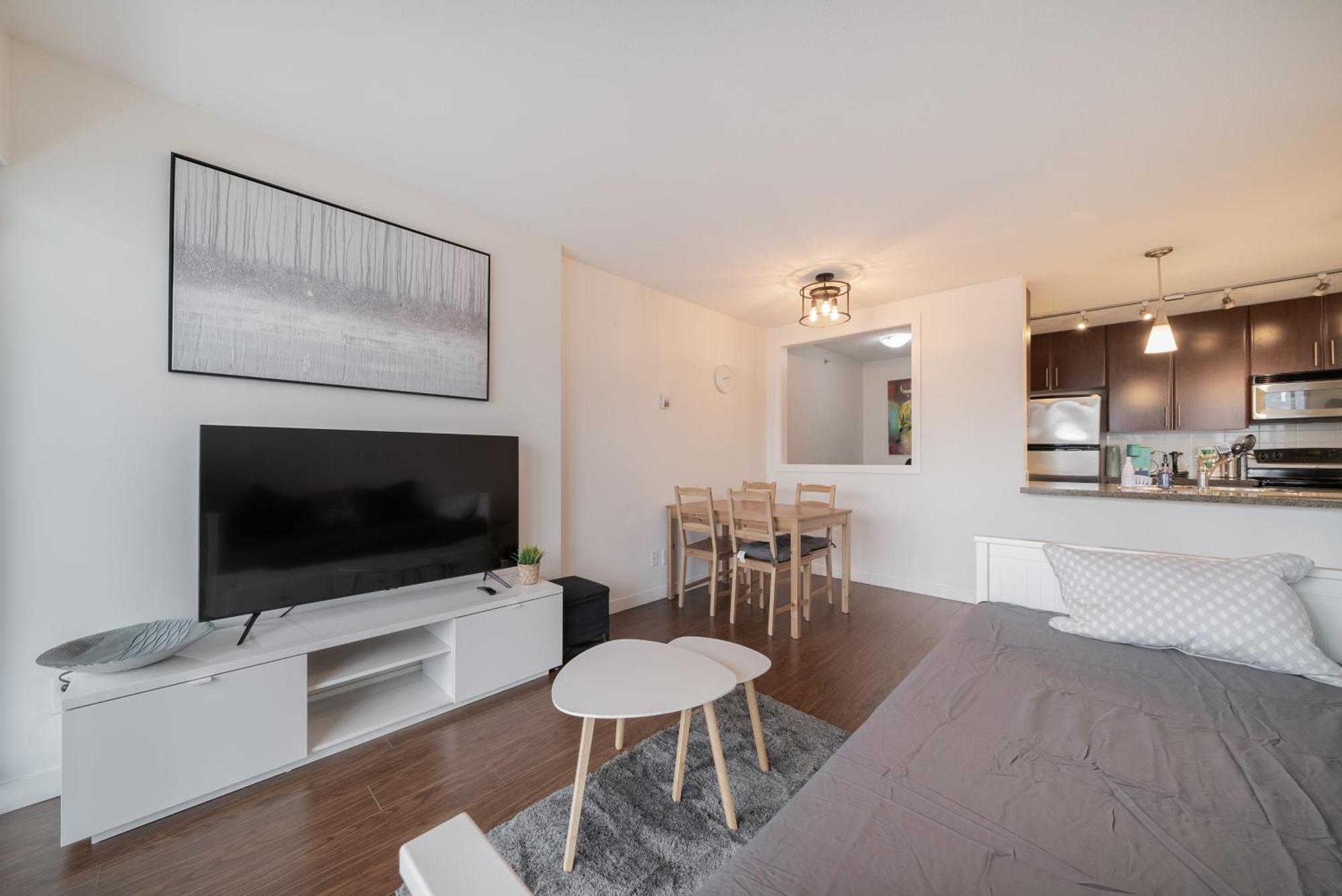Great Ocean Mountain & Views With One Free Parking Apartment *