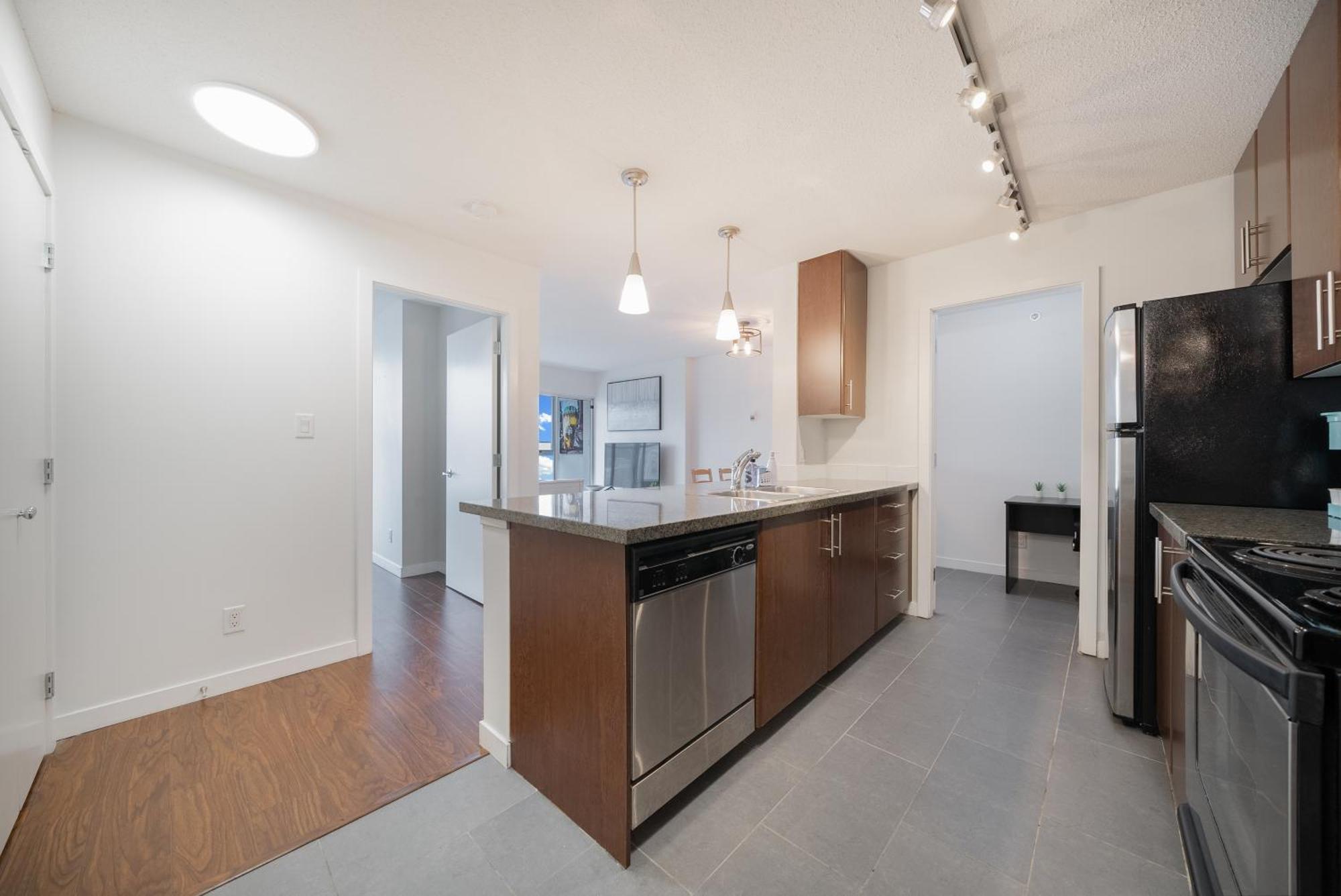 Apartment Great Ocean Mountain & Views With One Free Parking *
