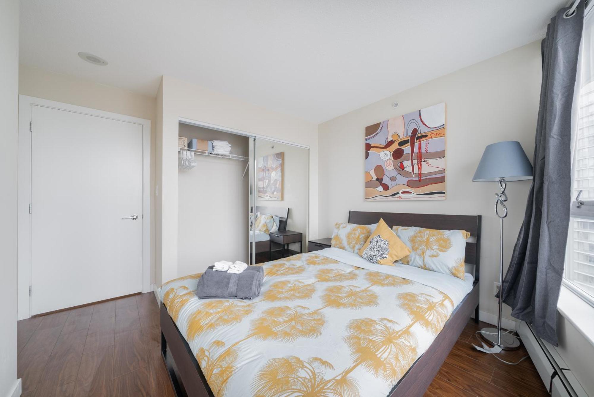 Great Ocean Mountain & Views With One Free Parking Apartment *