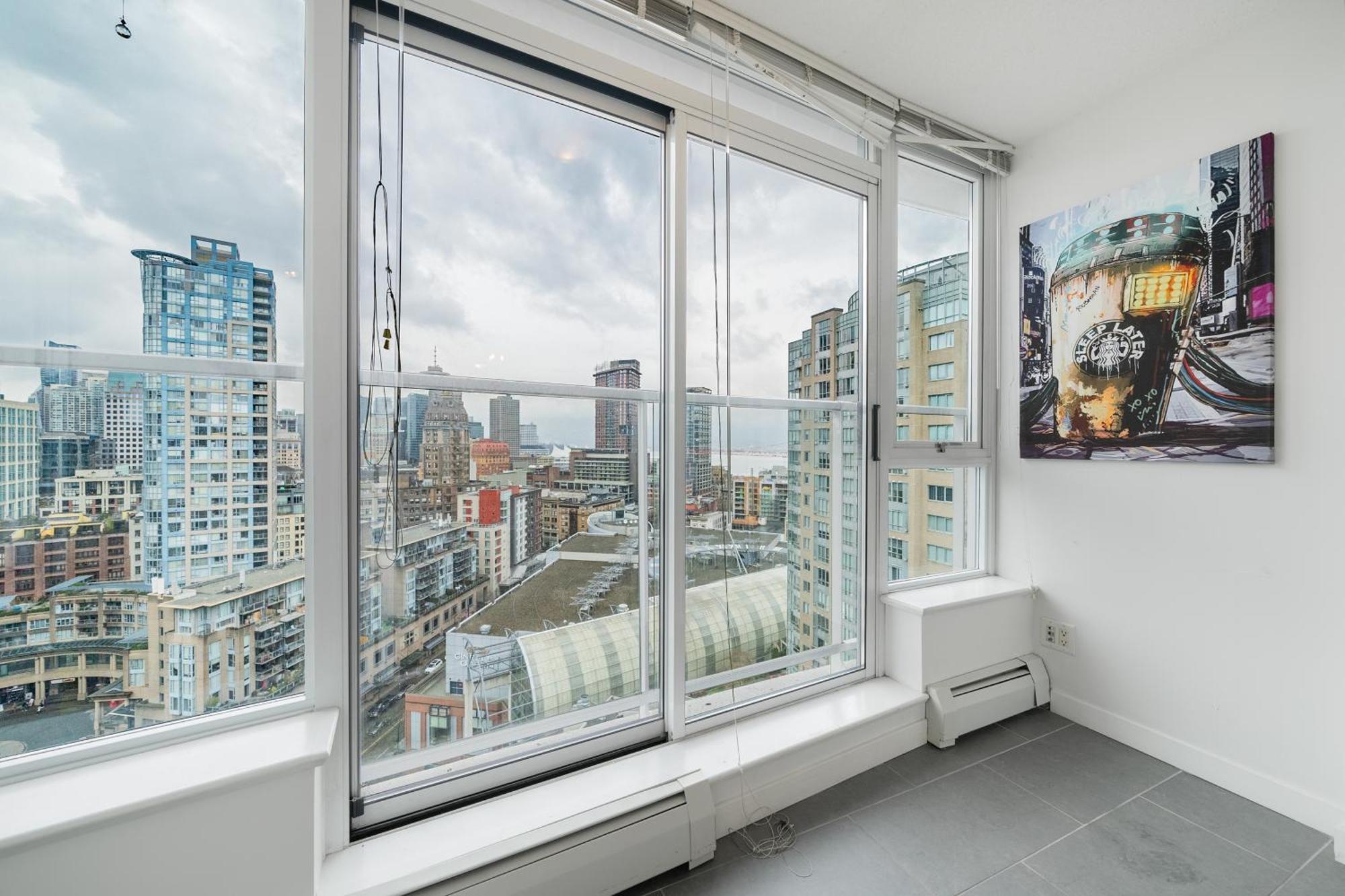 Great Ocean Mountain & Views With One Free Parking Apartment *