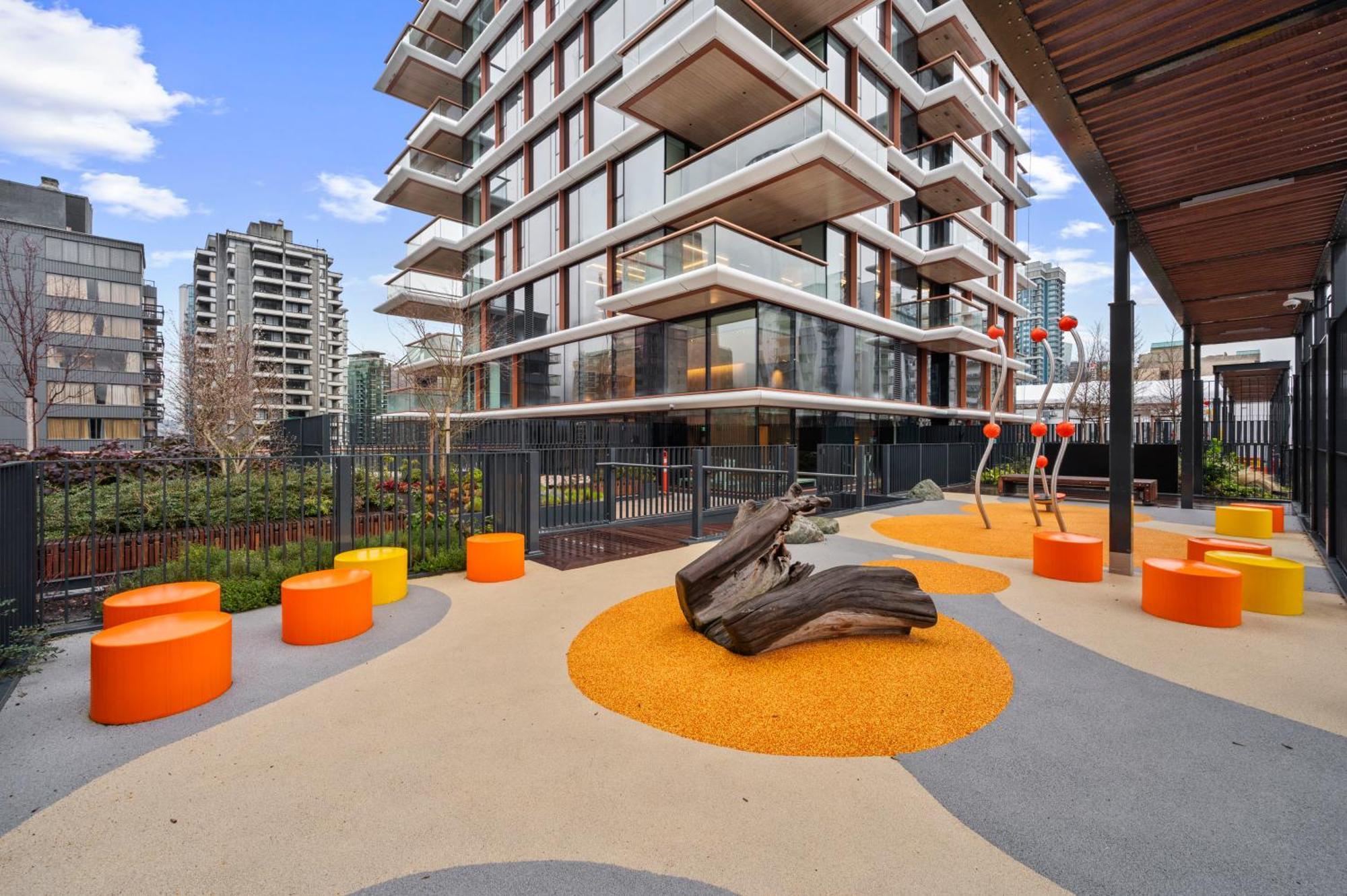 2br - Sauna, 24-7 Gym, Parking, With Gaggenau & Aesop * Vancouver