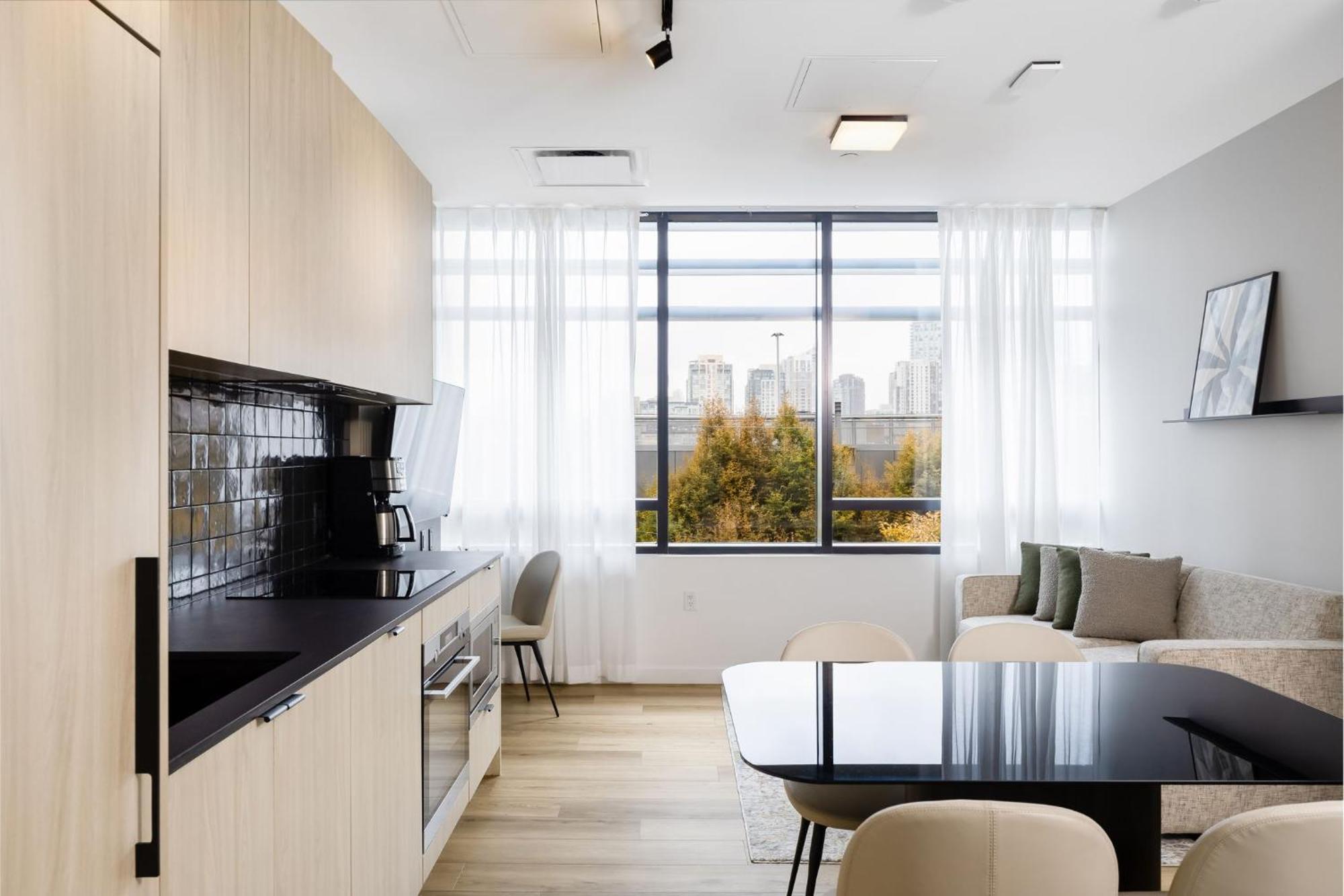Smithe House Hotel 4*
