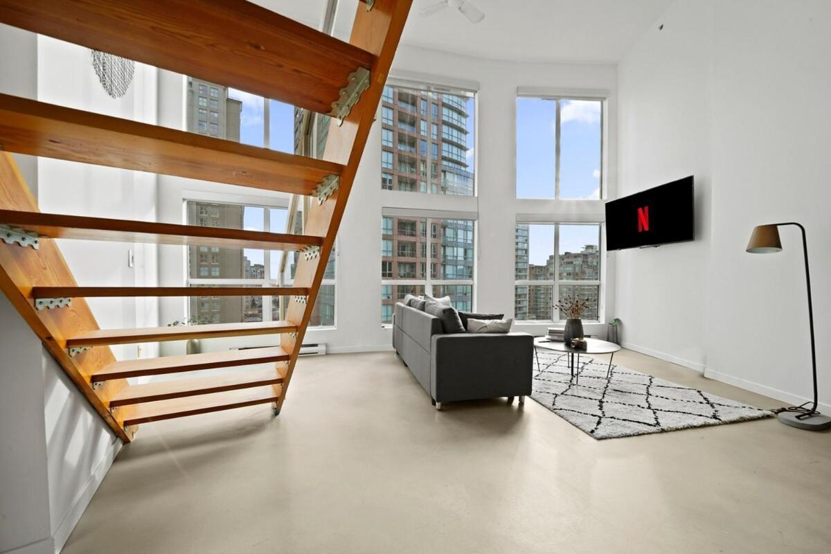 The Urban Loft Nest Apartment *