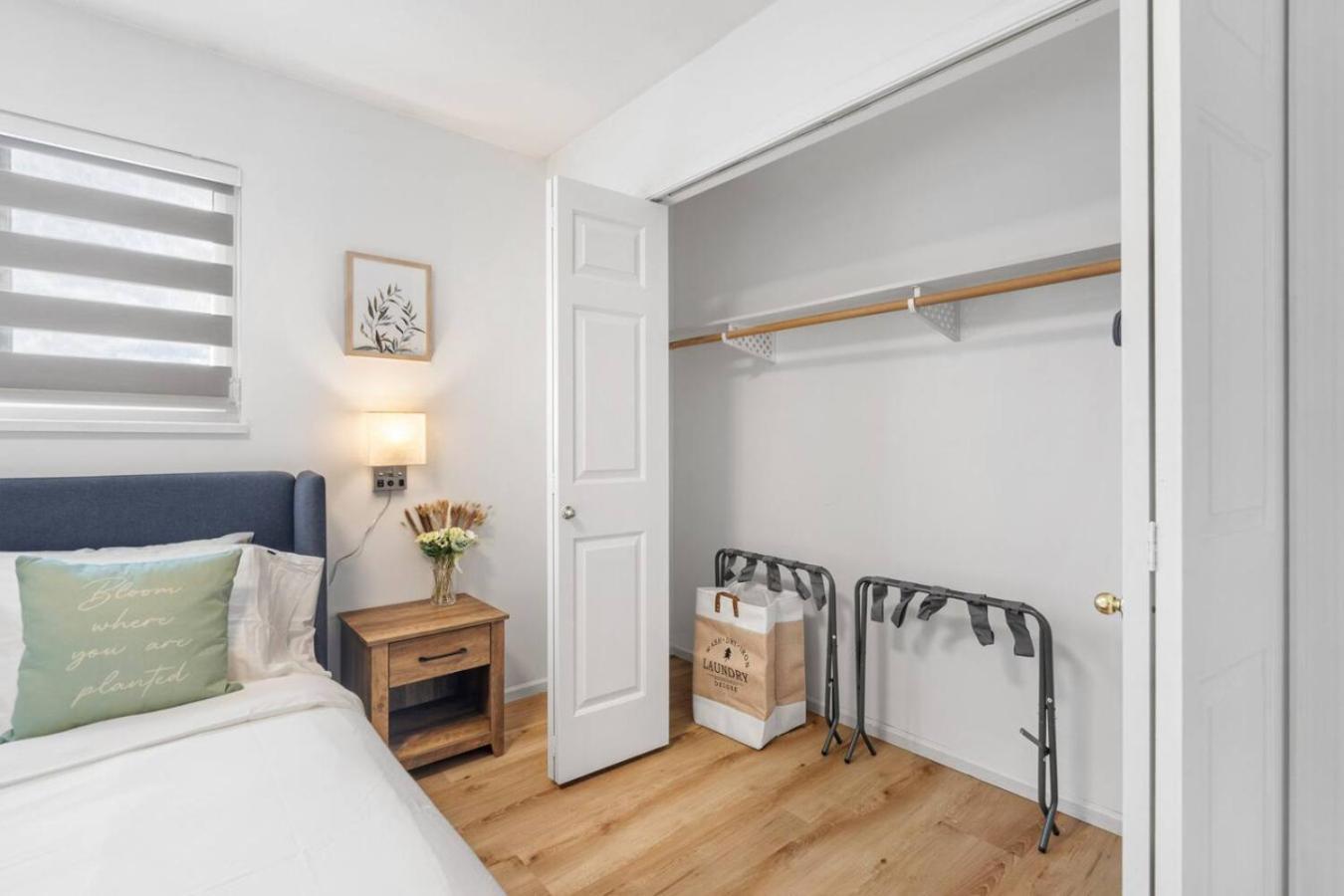 Holiday home Spacious Family Retreat To Yvr And Downtown *