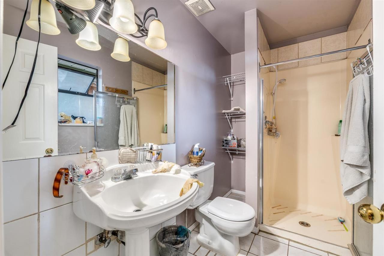 Budget In Metro Homestay