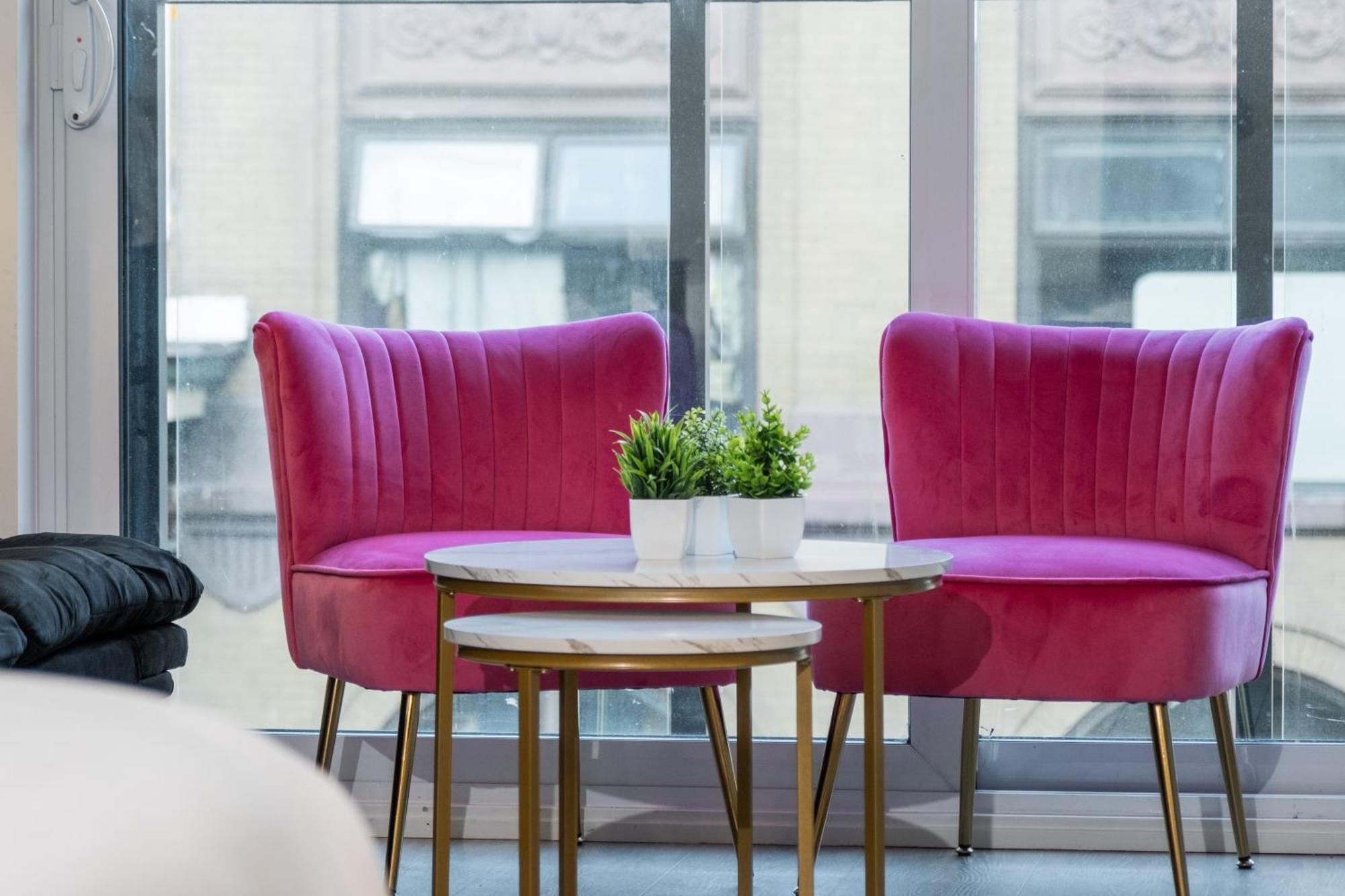 Apartment Downtown Center Silverstone Tower I And Ii Long-term Only Your Second In