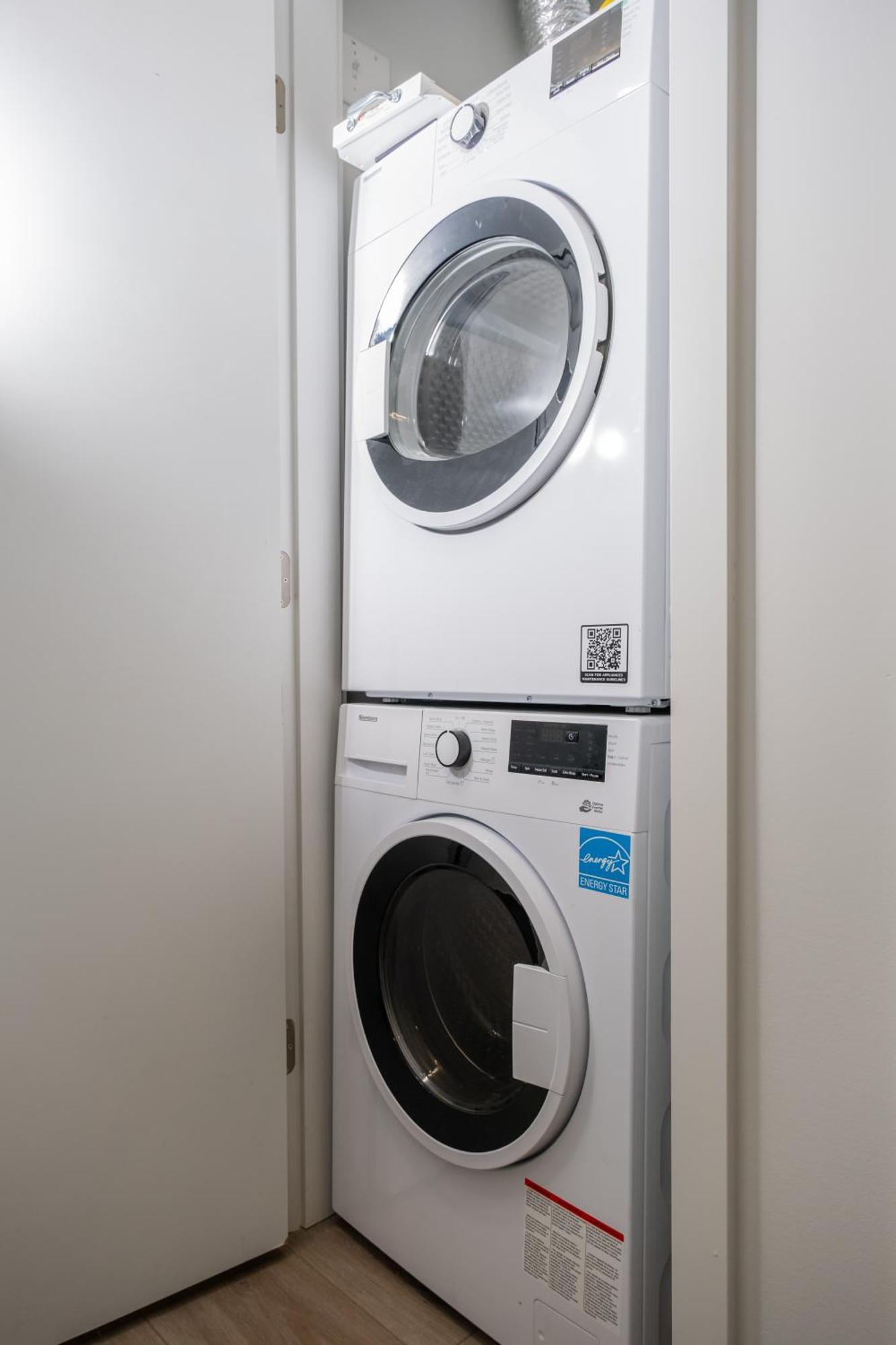 Apartment Downtown Center Silverstone Tower I And Ii Long-term Only Your Second In