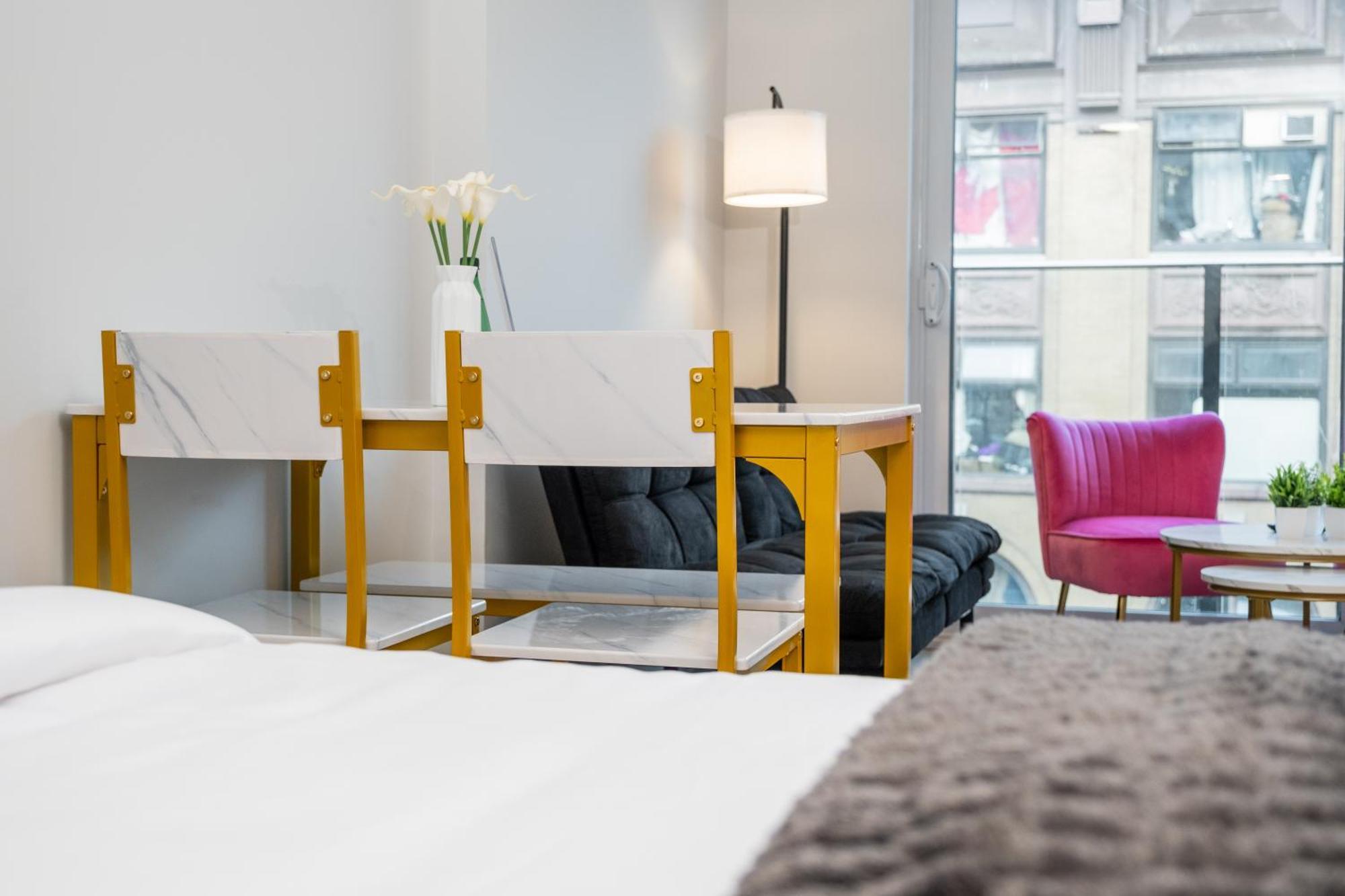 Apartment Downtown Center Silverstone Tower I And Ii Long-term Only Your Second In *