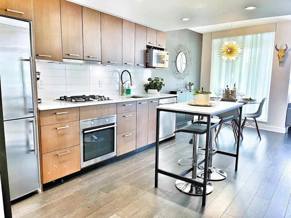 Downtown, Yaletown Condo, Ac Apartment