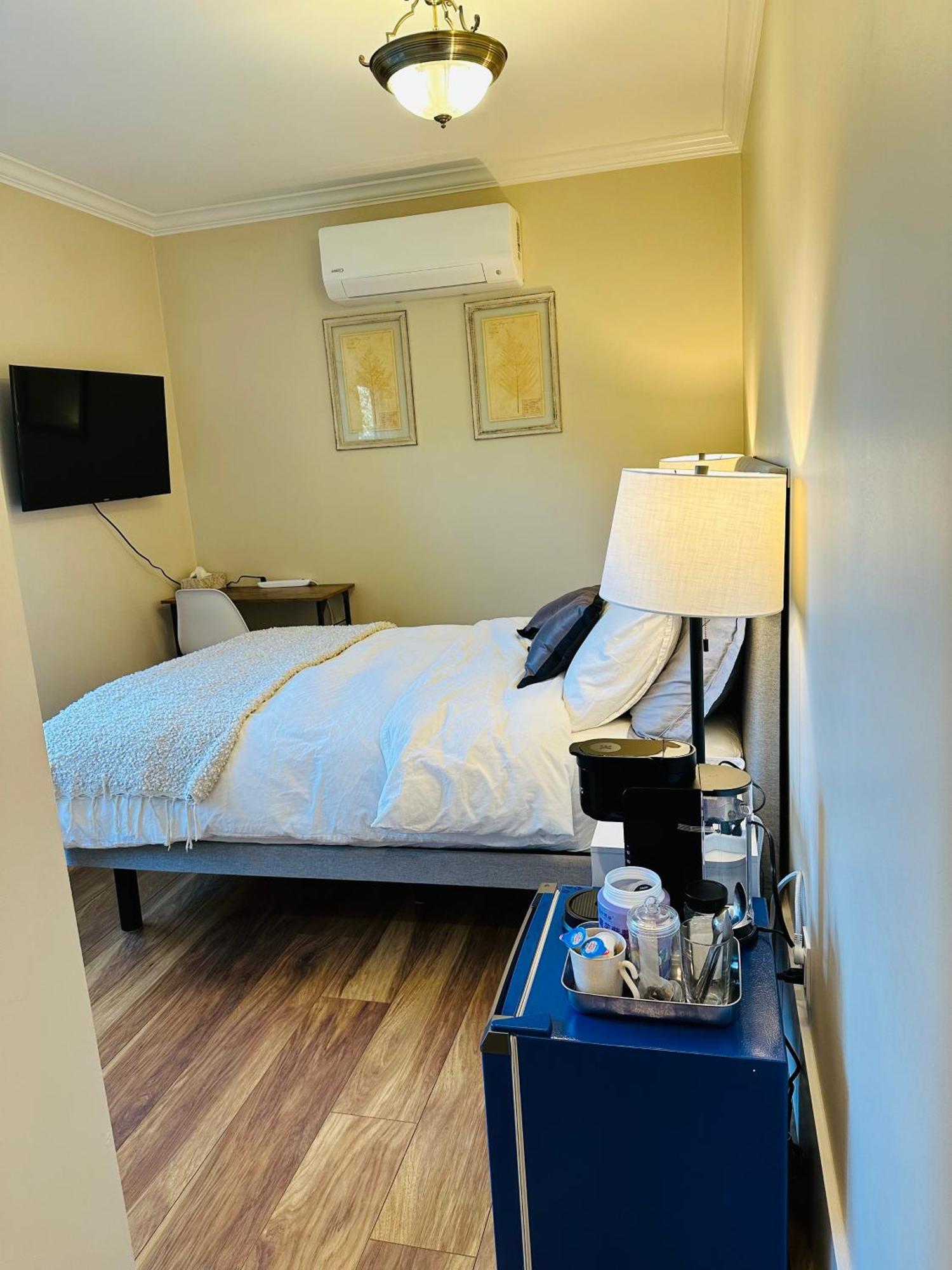 Shaughnessy Cozy Bedrooms * Vancouver