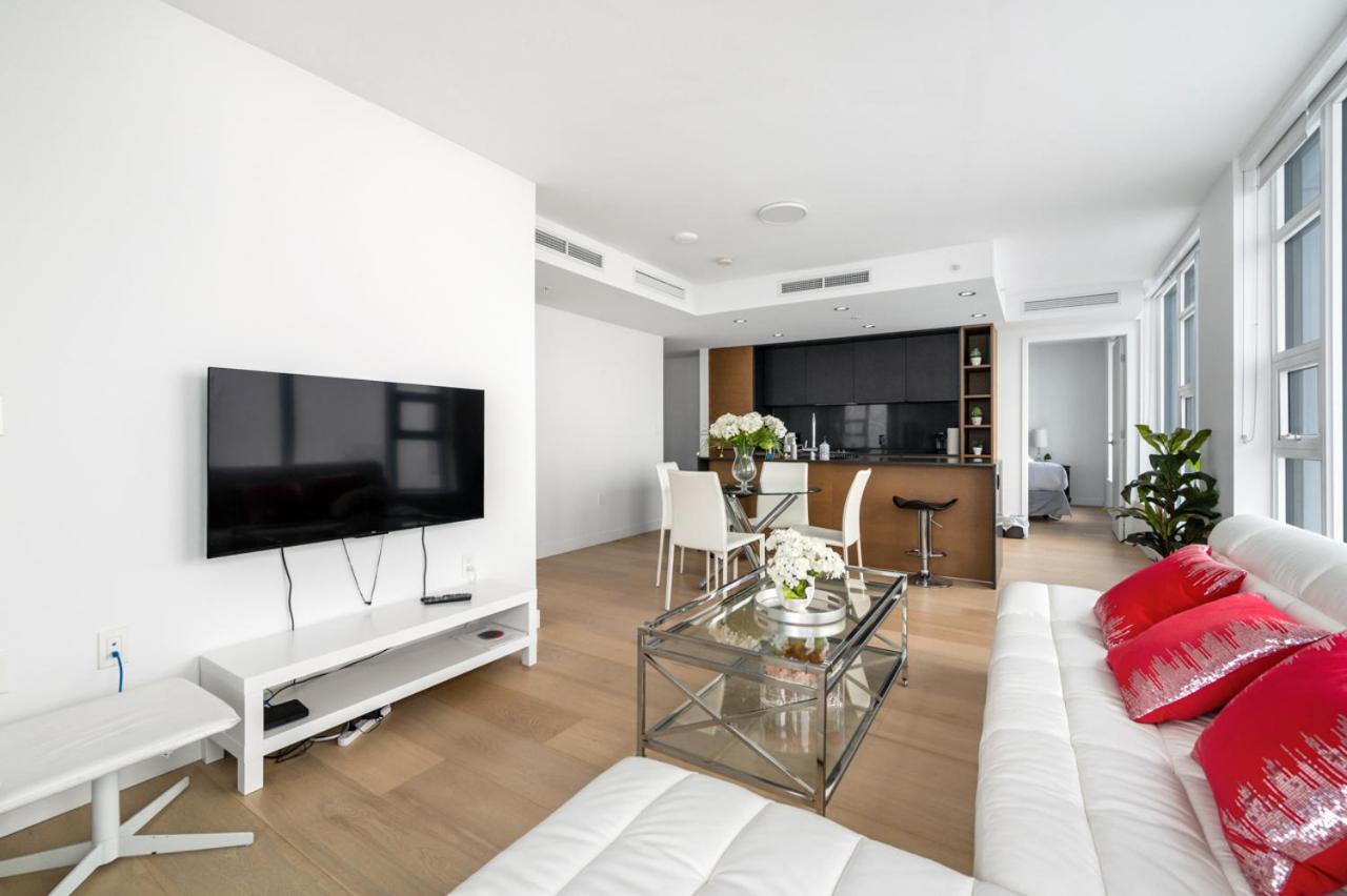 Apartment Elegant Luxury & Stunning Views *