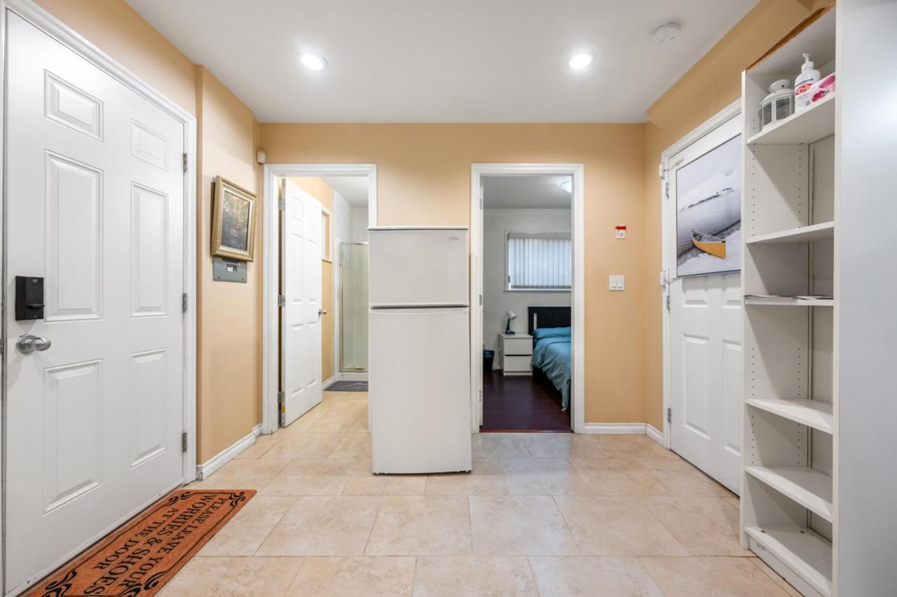 Cozy 2bd In Vibrant Location Vancouver